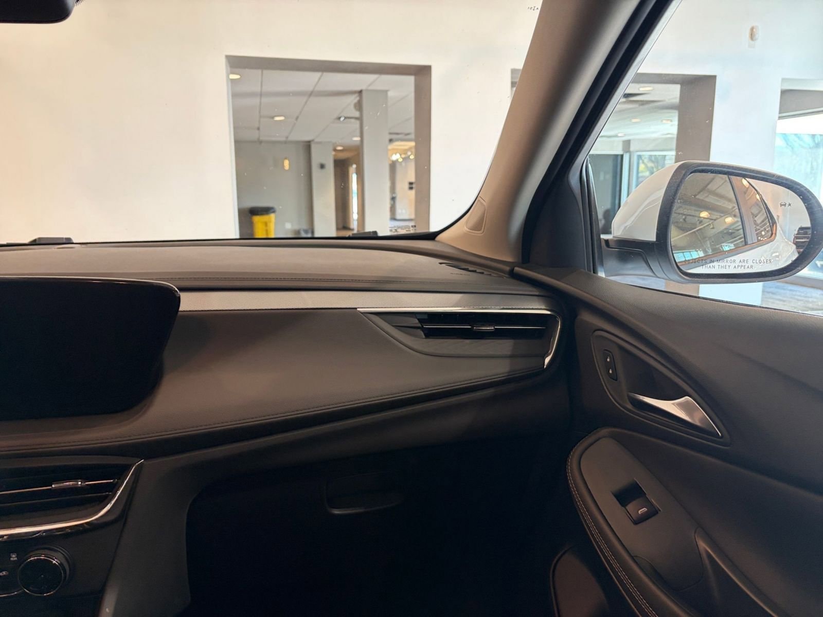 Thumbnail: 2025 Buick Encore GX - 34