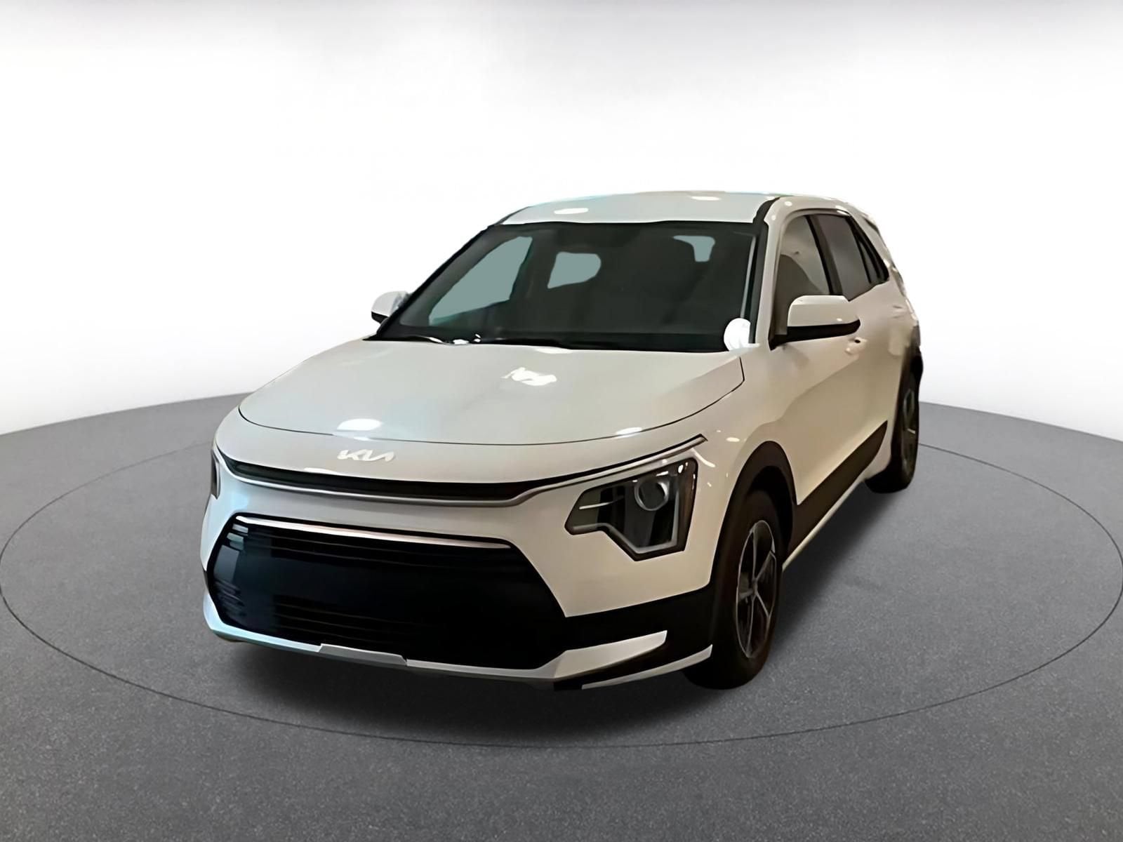 Thumbnail: 2026 Kia Niro - 4