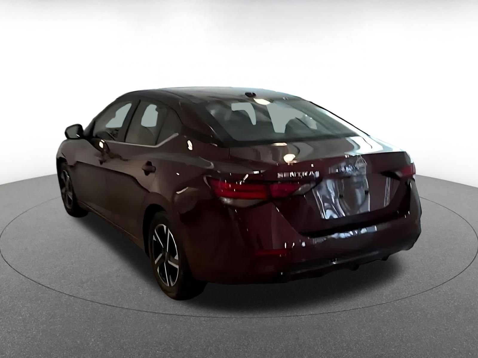 Thumbnail: 2025 Nissan Sentra - 9