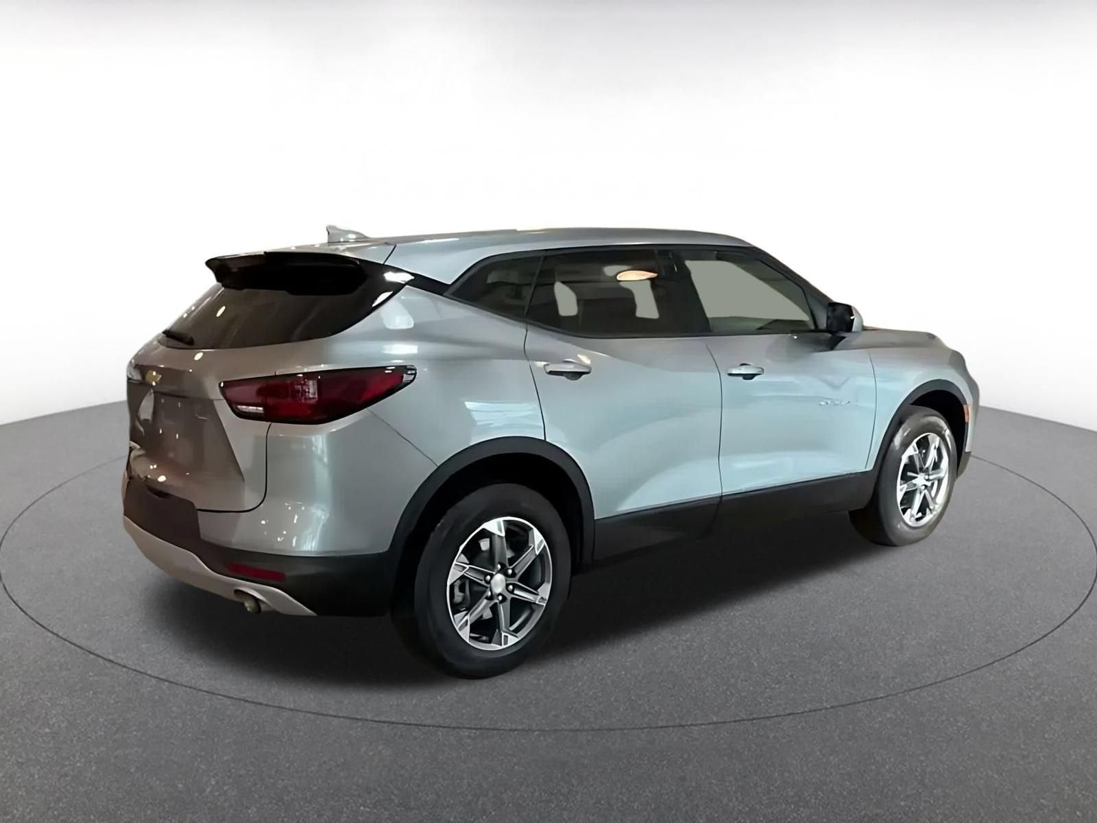 Thumbnail: 2025 Chevrolet Blazer - 11
