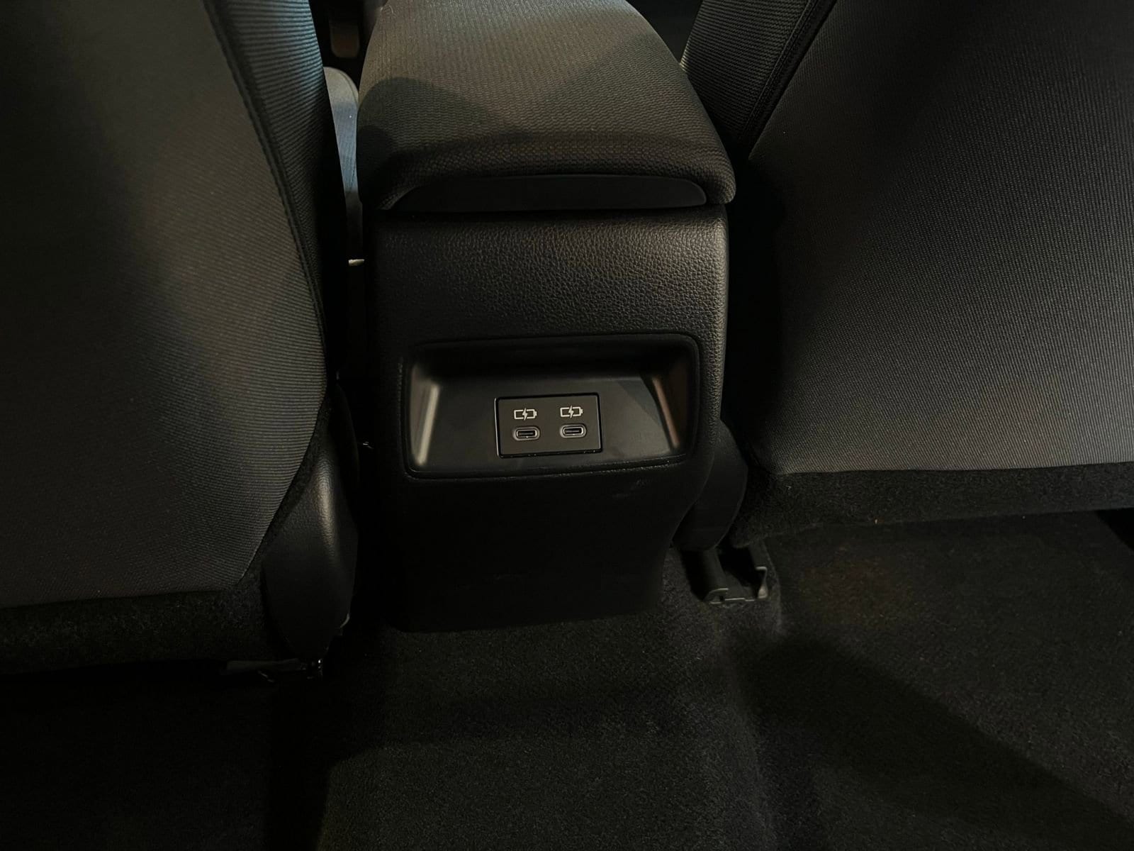 Thumbnail: 2025 Toyota Corolla - 24