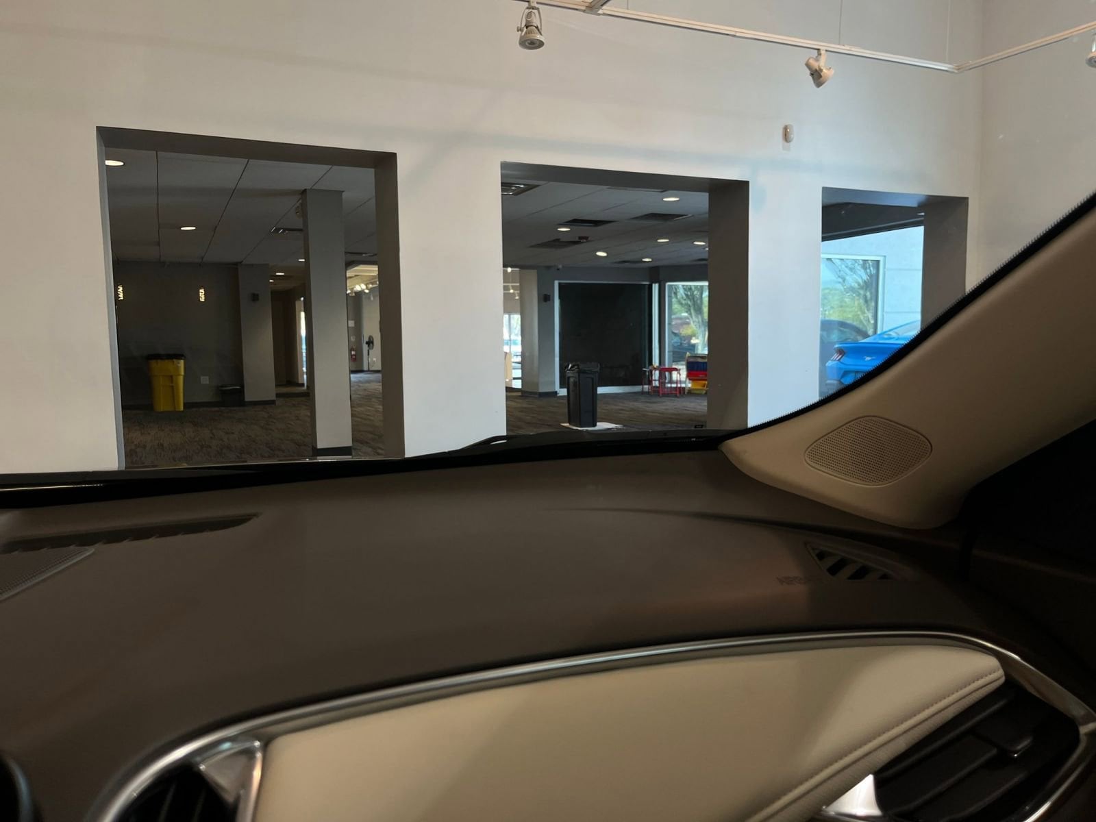 Thumbnail: 2024 Chevrolet Malibu - 35