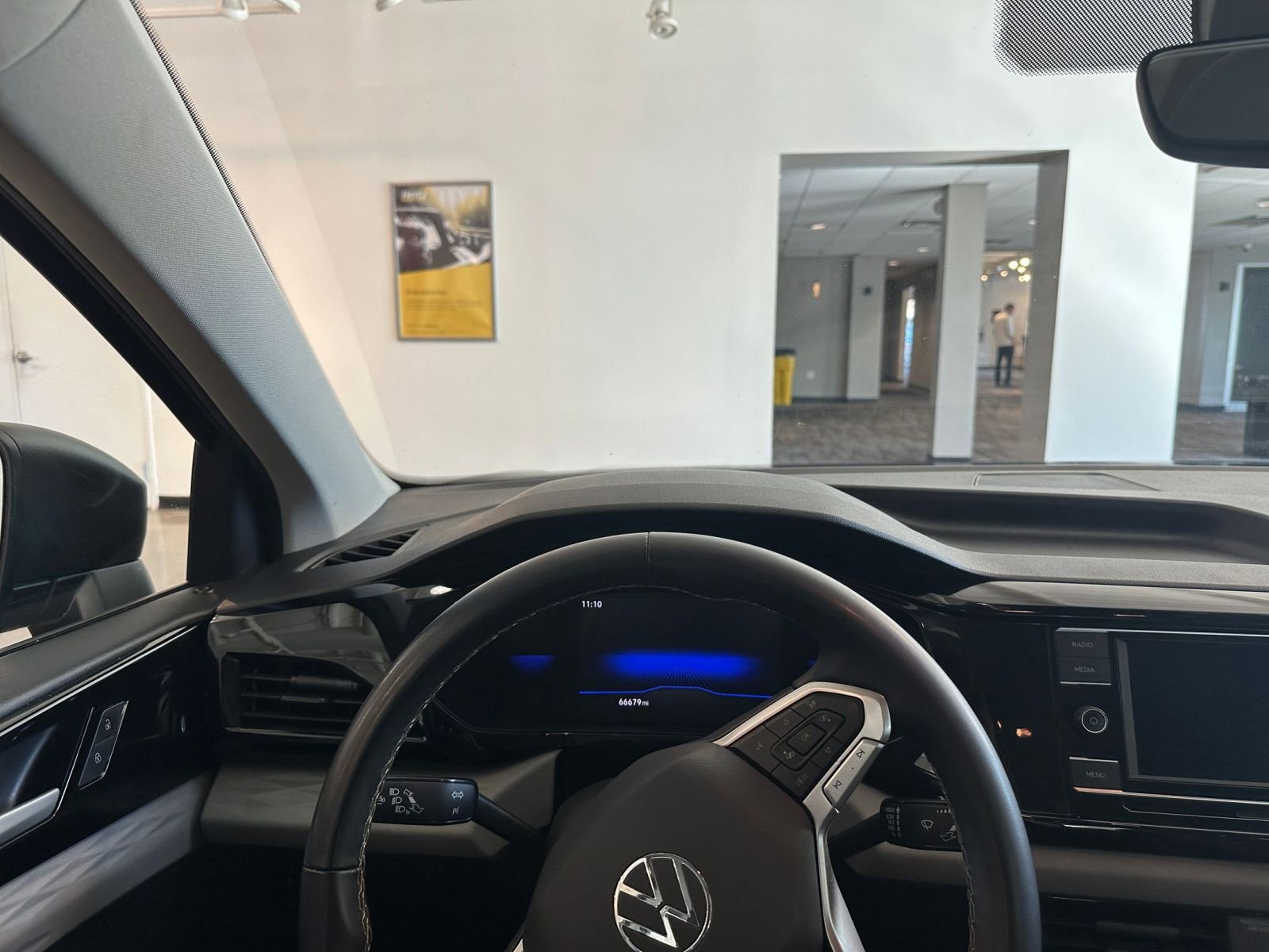 Thumbnail: 2024 Volkswagen Taos - 32