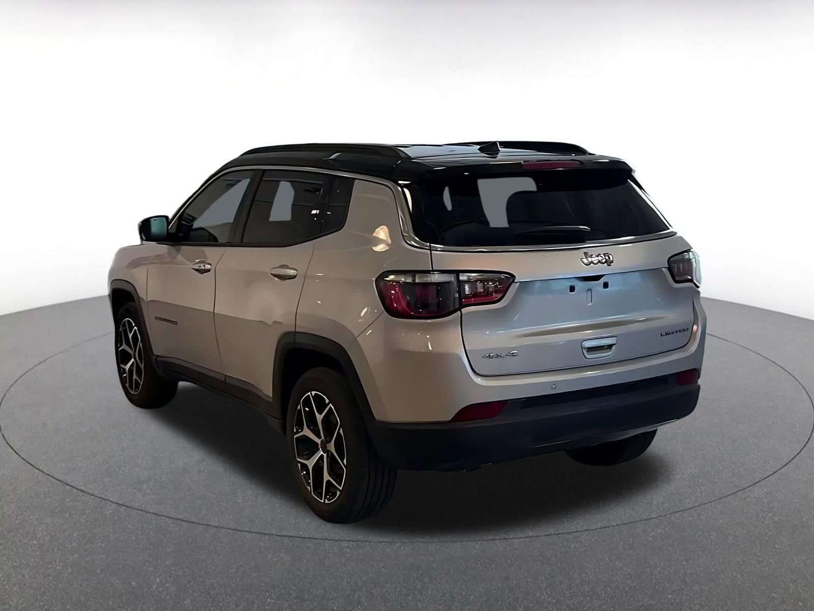 Thumbnail: 2025 Jeep Compass - 11