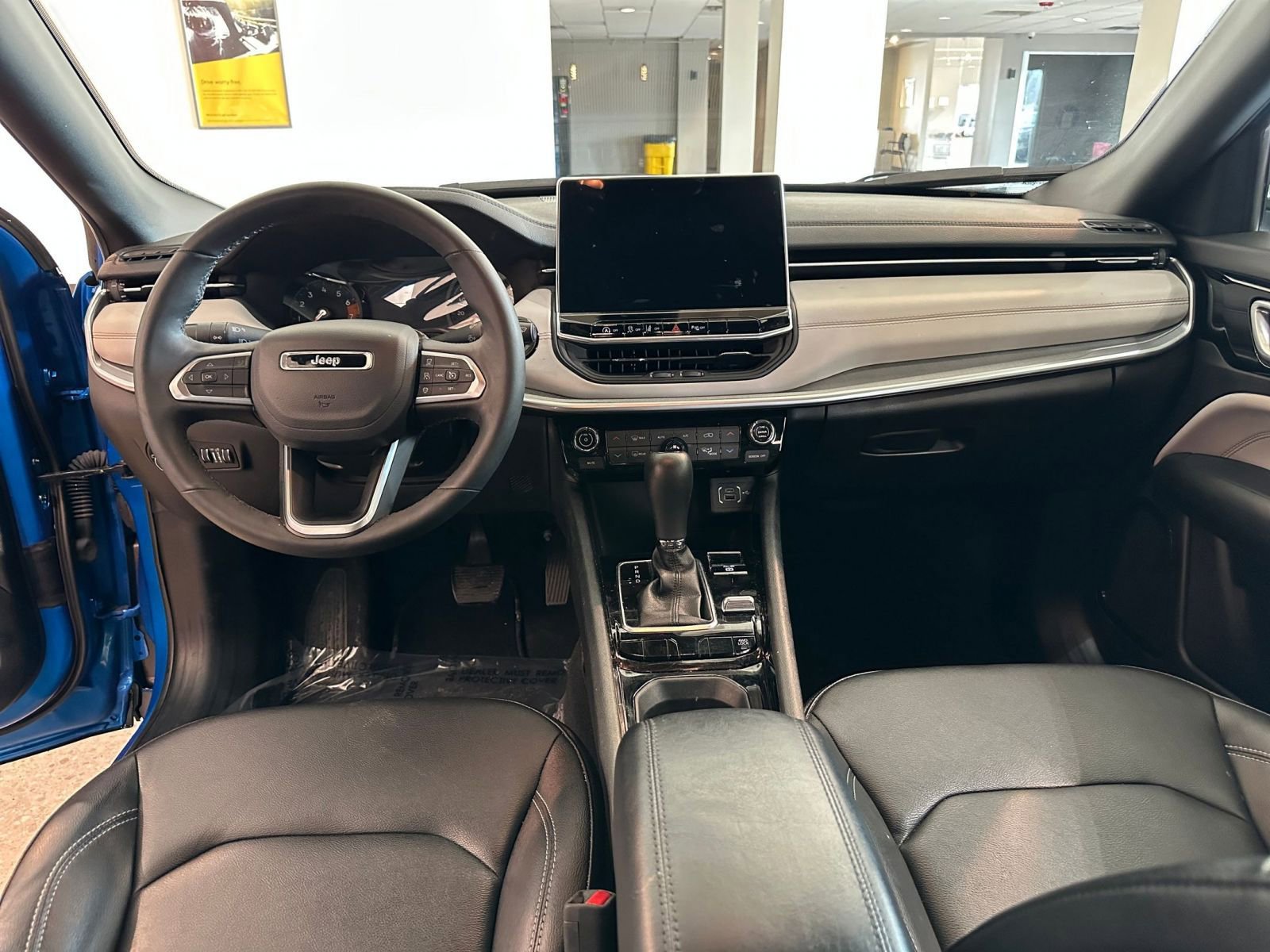 Thumbnail: 2025 Jeep Compass - 33