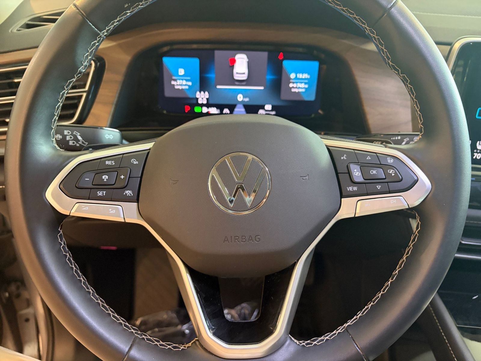 Thumbnail: 2025 Volkswagen Atlas - 28