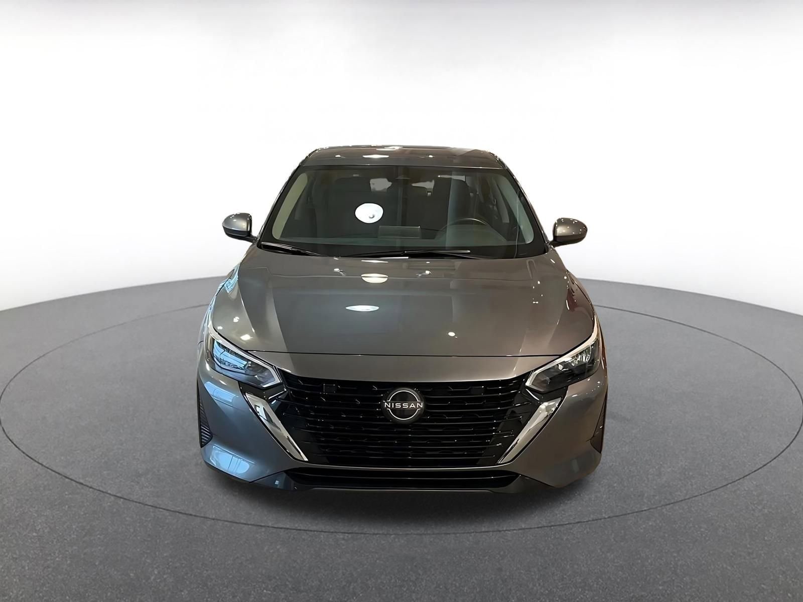 Thumbnail: 2025 Nissan Sentra - 4