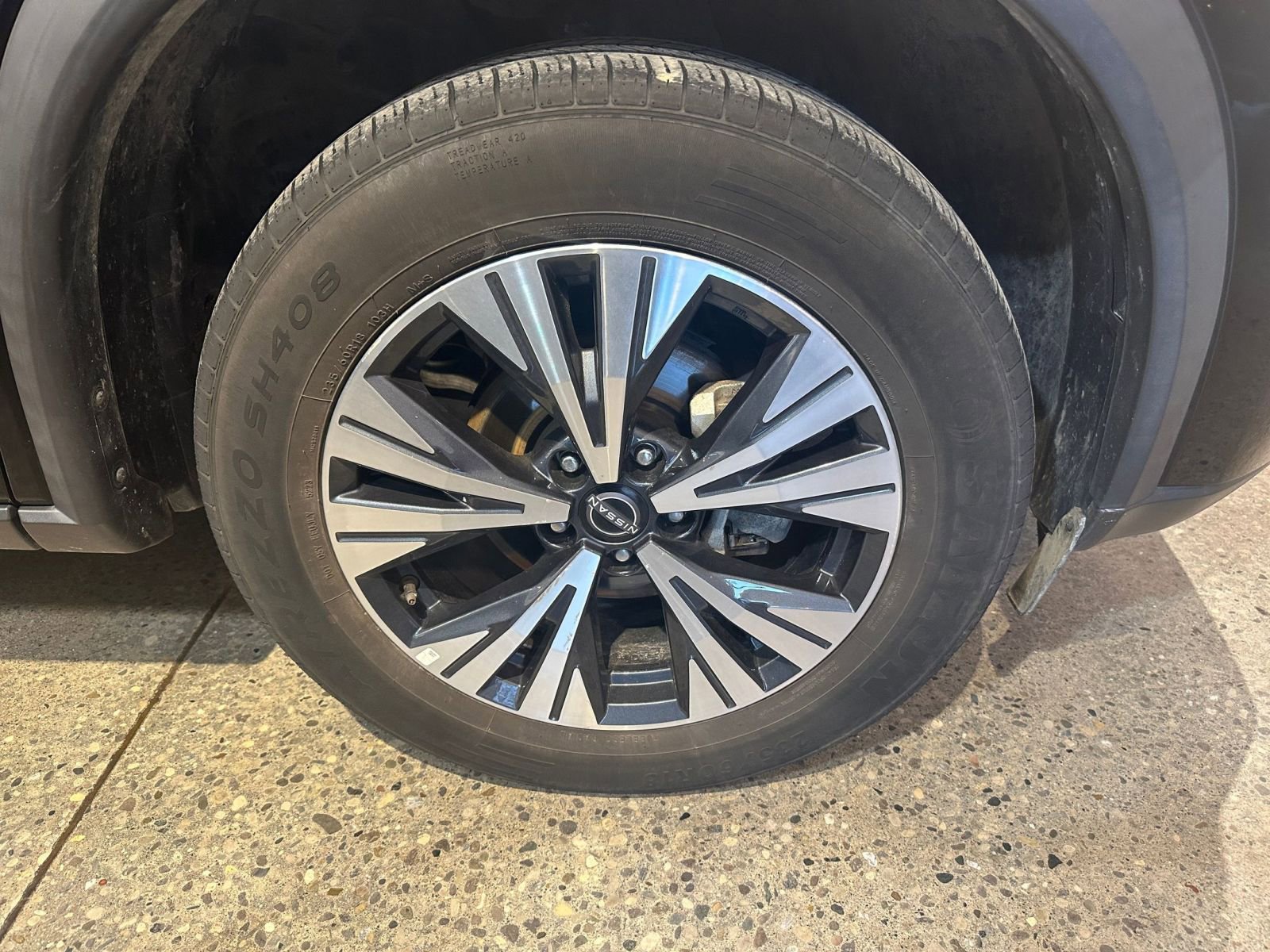 Thumbnail: 2023 Nissan Rogue - 30