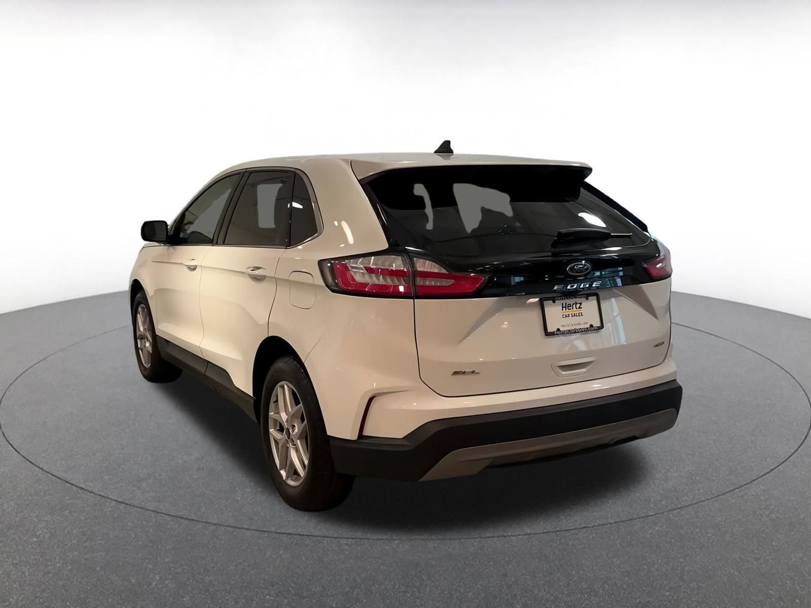 Thumbnail: 2024 Ford Edge - 11