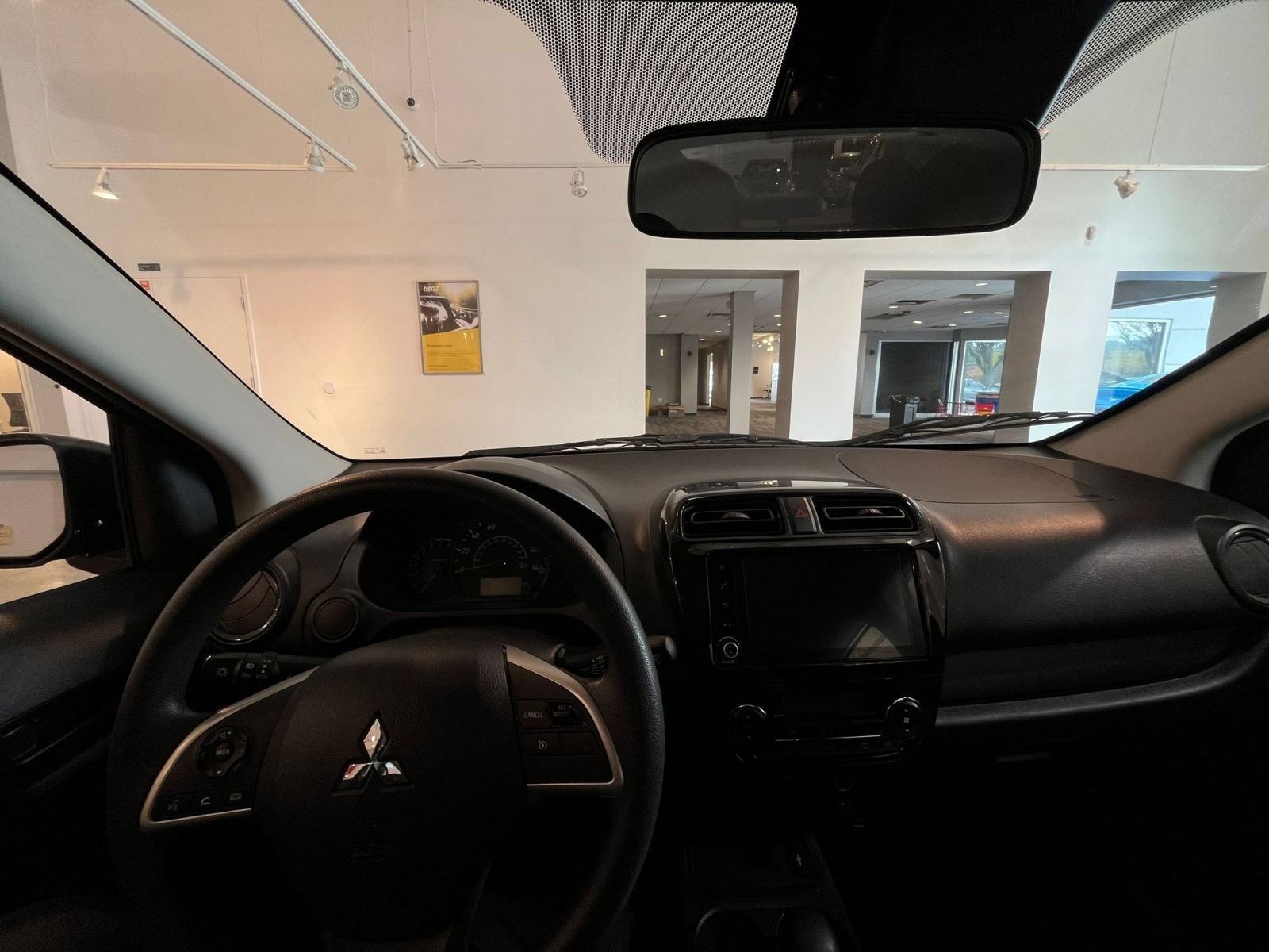 Thumbnail: 2024 Mitsubishi Mirage G4 - 32
