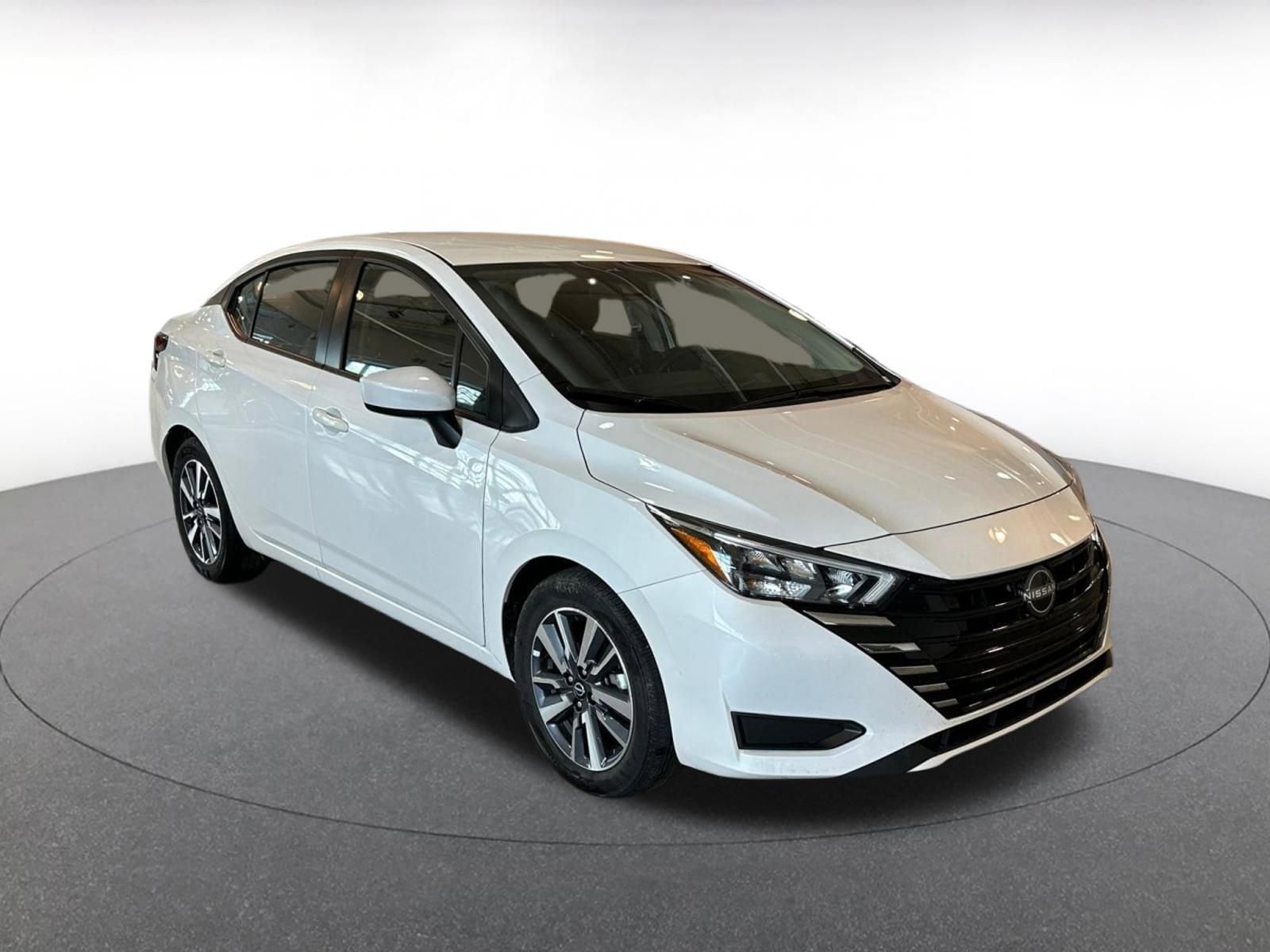 2025 Nissan Versa Sedan SV