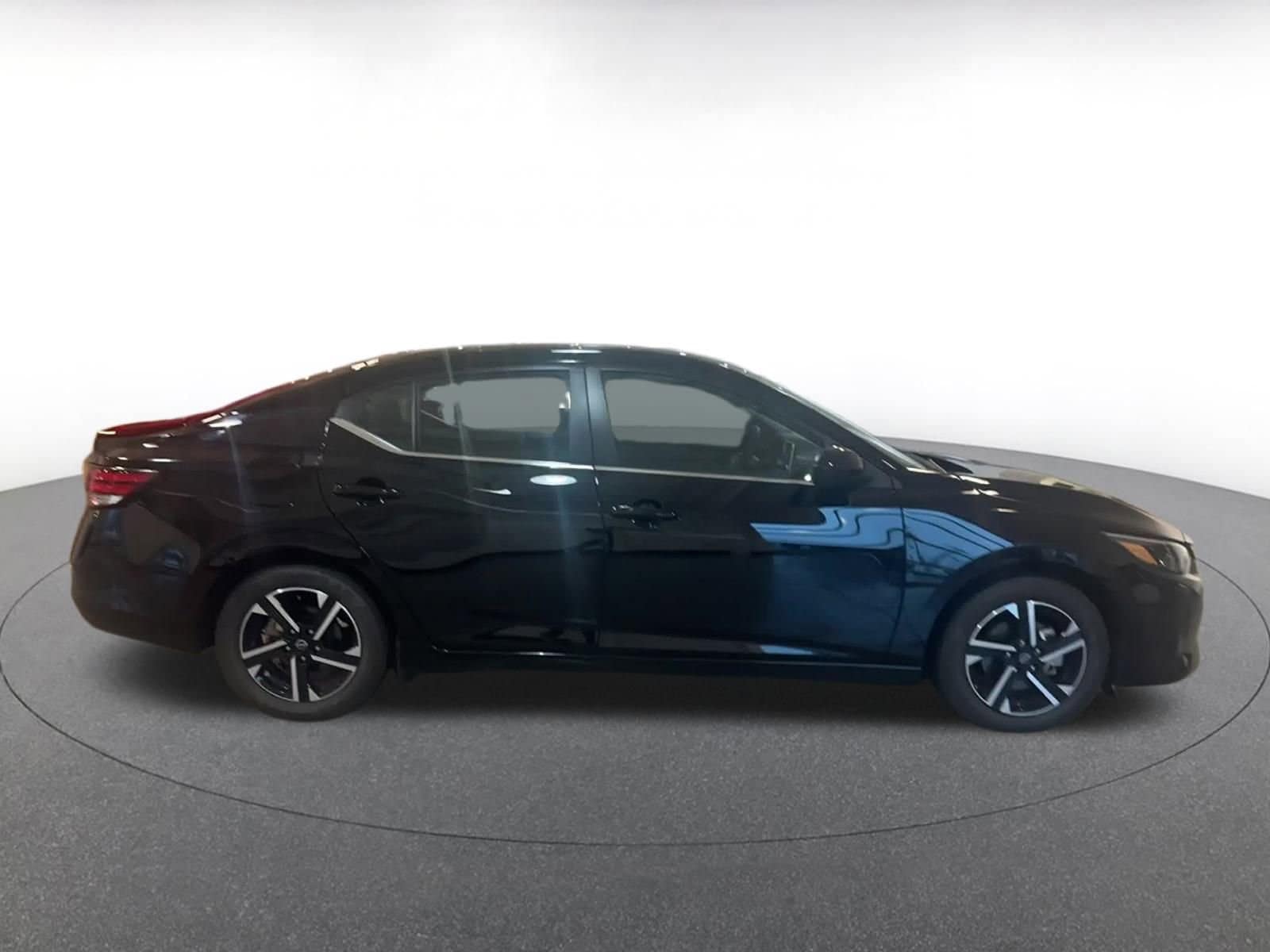 Thumbnail: 2024 Nissan Sentra - 16