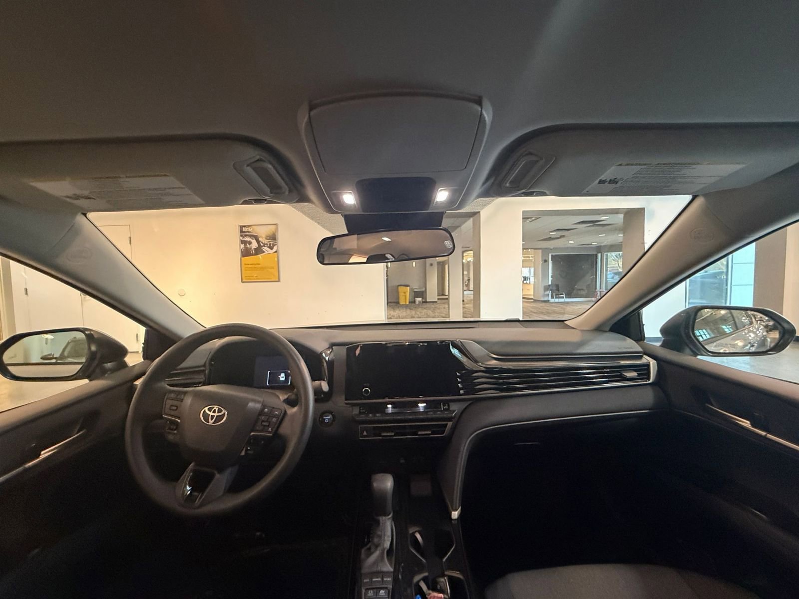 Thumbnail: 2025 Toyota Camry - 32