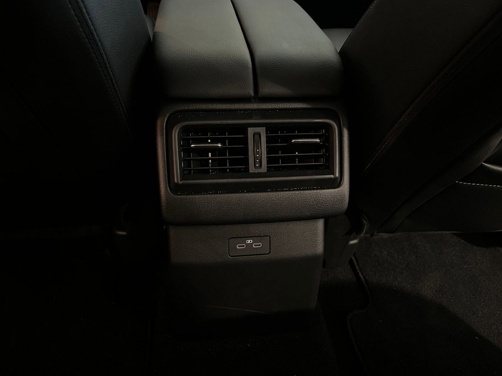 Thumbnail: 2025 Mazda CX-50 - 24