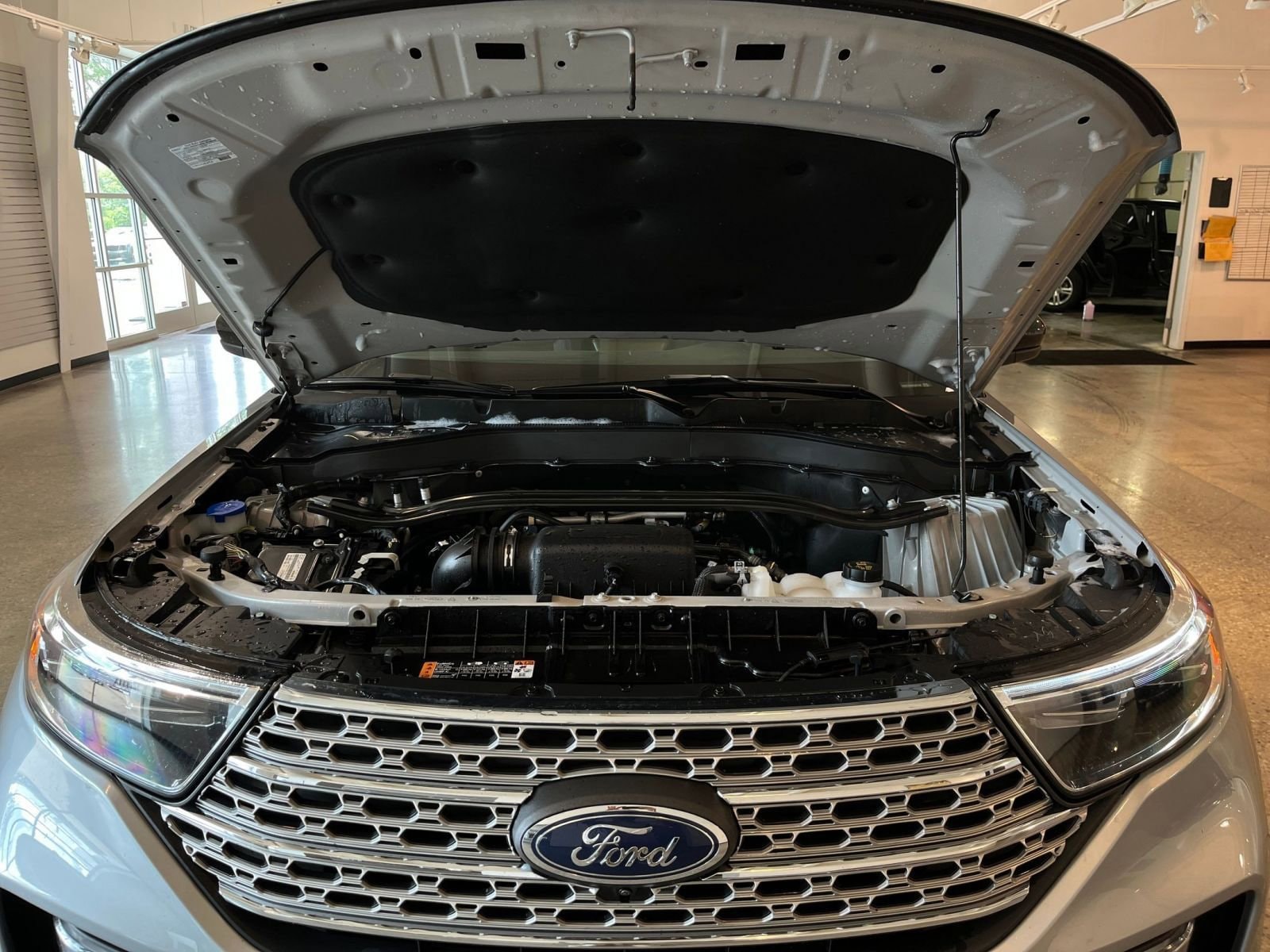 Thumbnail: 2024 Ford Explorer - 32