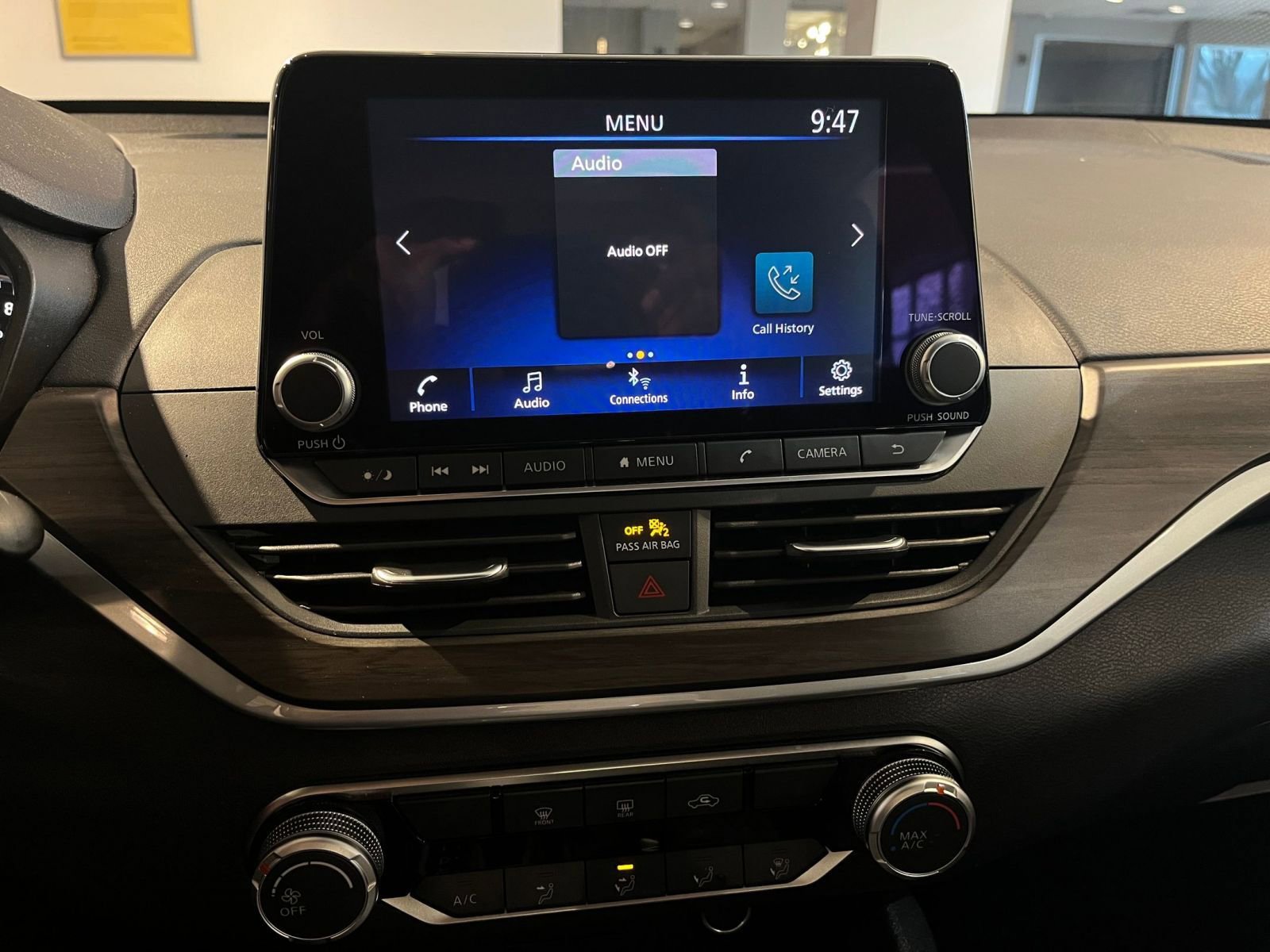 Thumbnail: 2025 Nissan Altima - 18