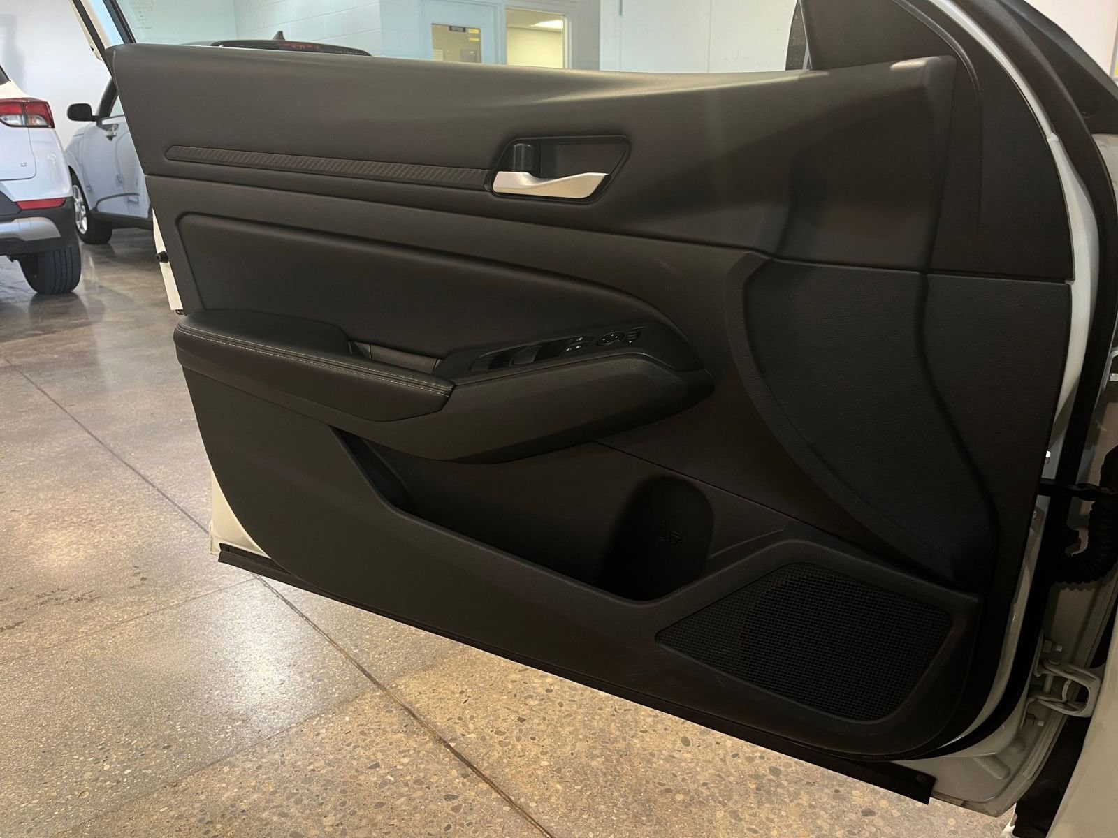 Thumbnail: 2025 Nissan Altima - 20