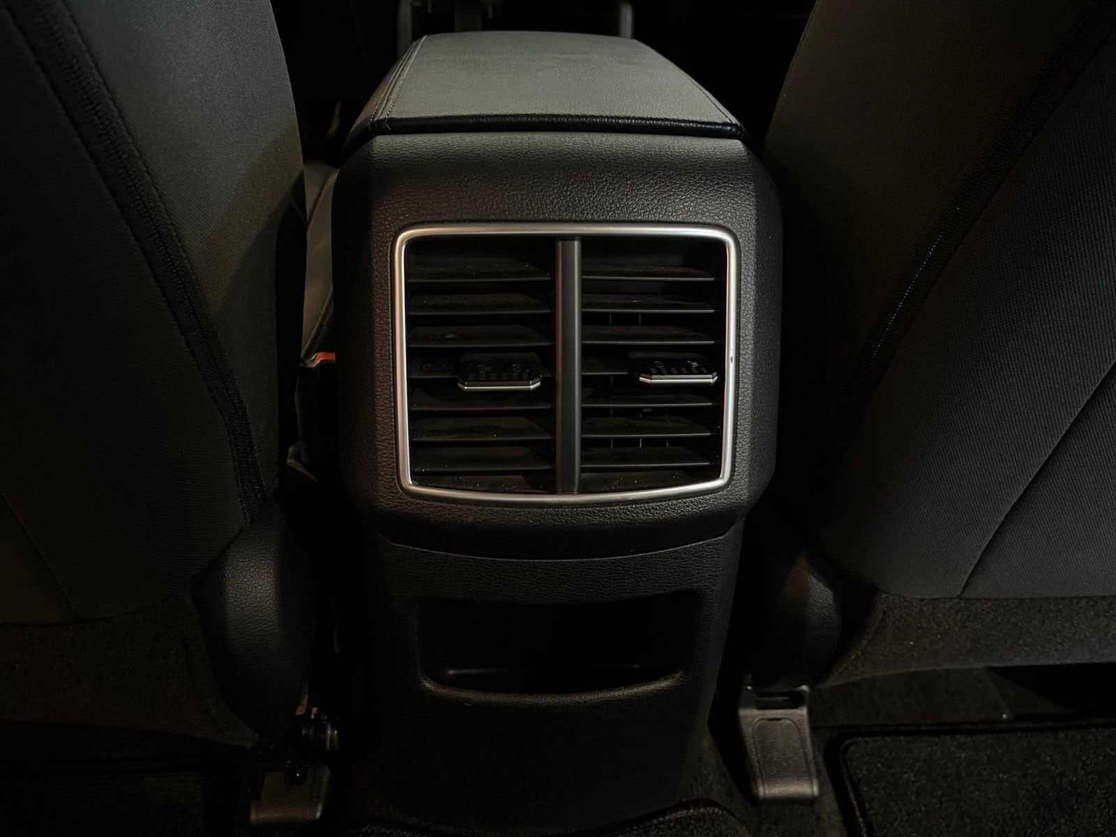 Thumbnail: 2025 Kia Sportage - 23