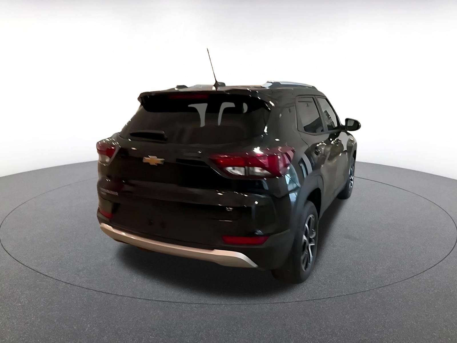 Thumbnail: 2025 Chevrolet TrailBlazer - 11