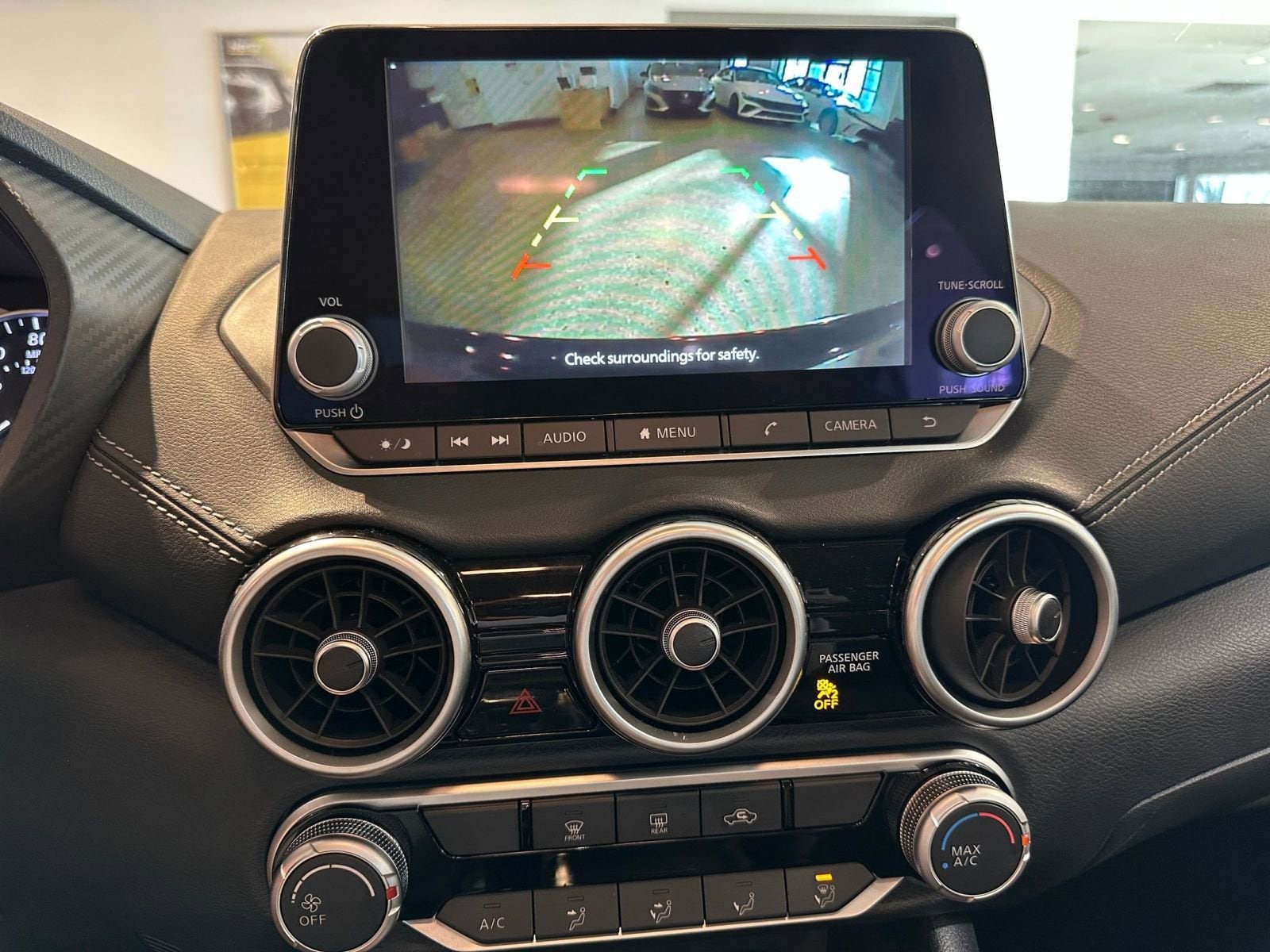 Thumbnail: 2025 Nissan Sentra - 17