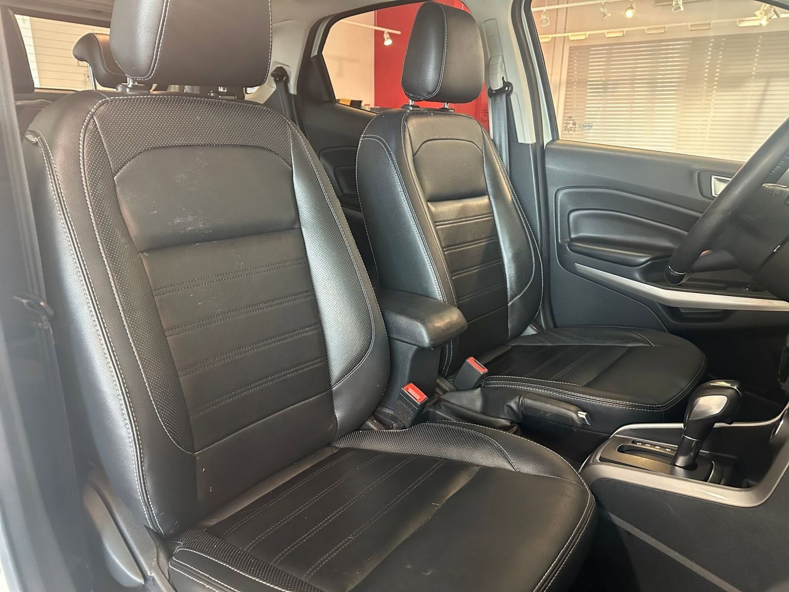 Thumbnail: 2019 Ford EcoSport - 35