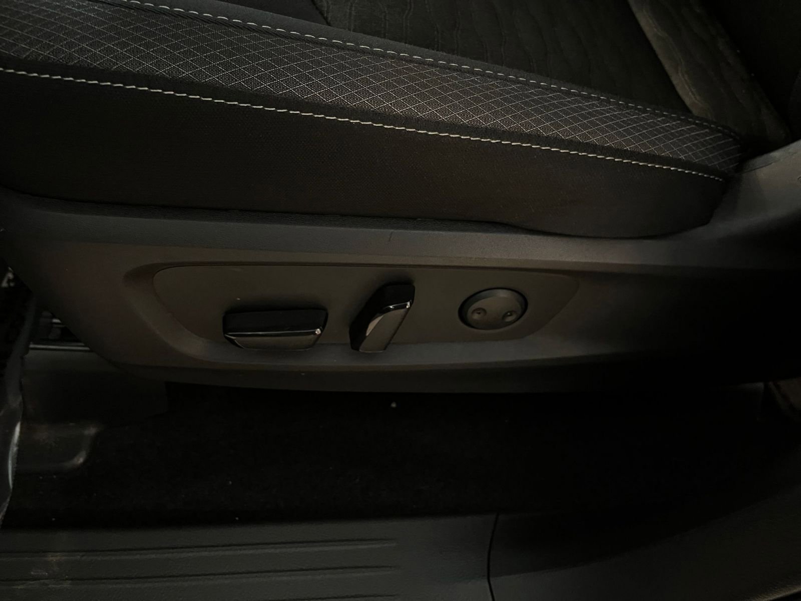Thumbnail: 2025 Nissan Pathfinder - 22