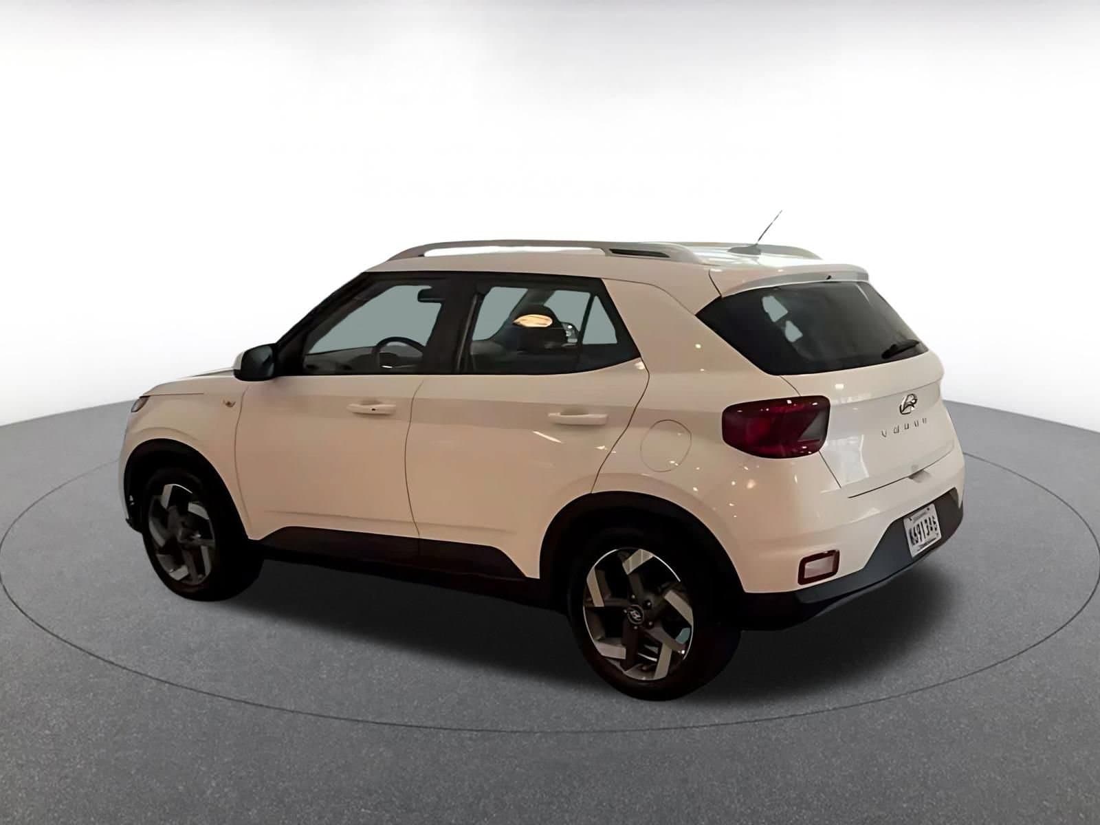 Thumbnail: 2026 Hyundai Venue - 7