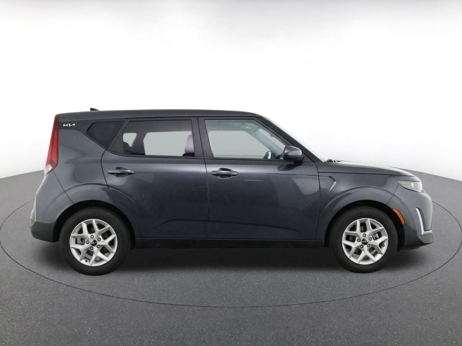 Thumbnail: 2025 Kia Soul - 10