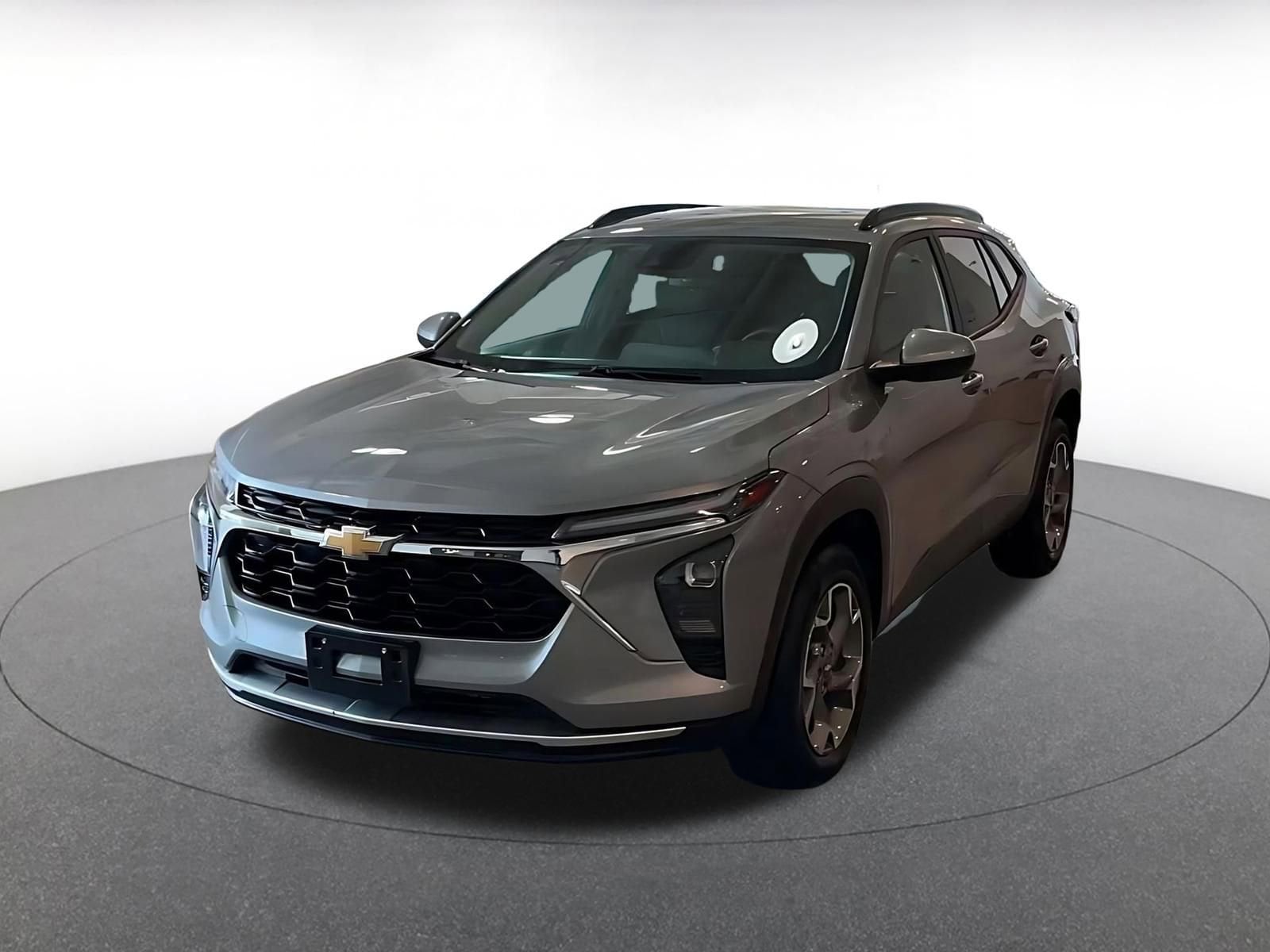 Thumbnail: 2025 Chevrolet Trax - 7