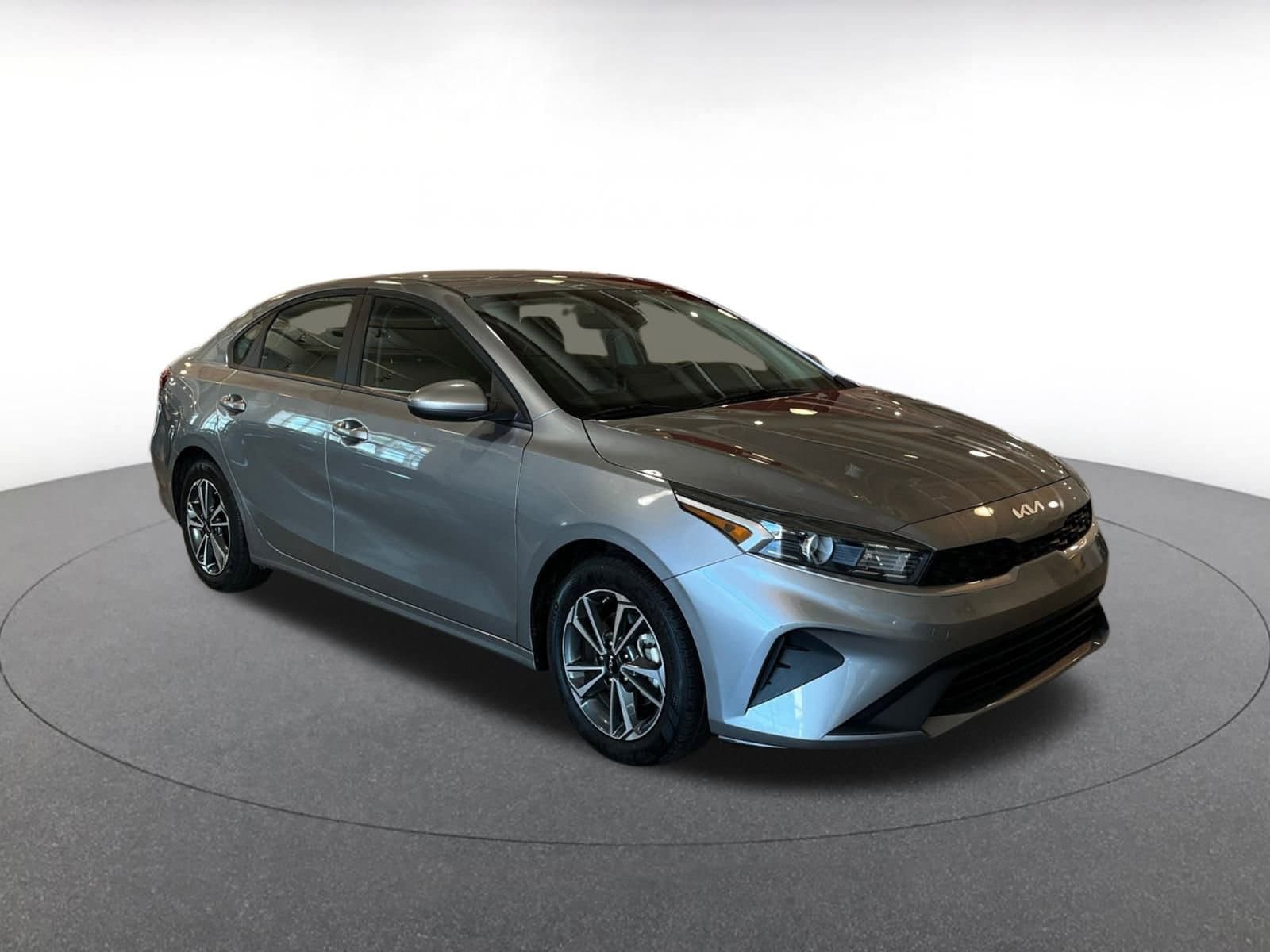 Thumbnail: 2024 Kia Forte - 1