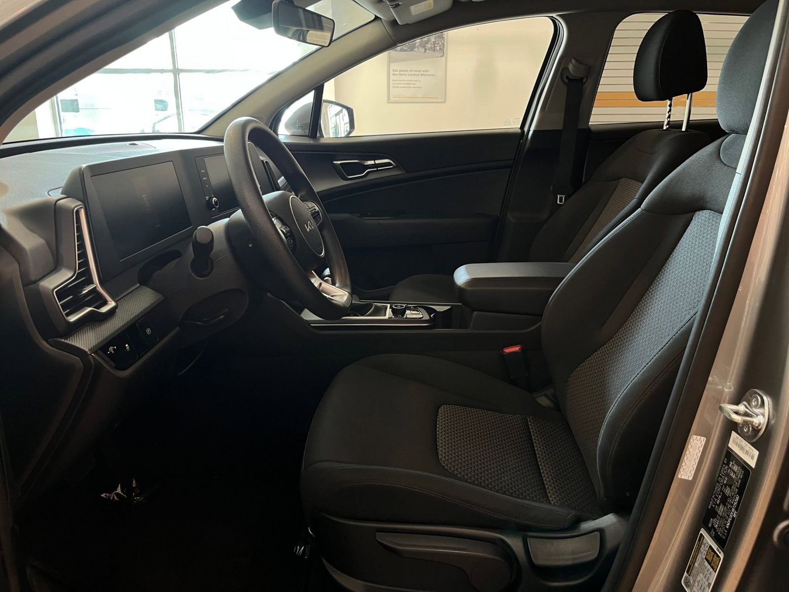 Thumbnail: 2024 Kia Sportage - 25