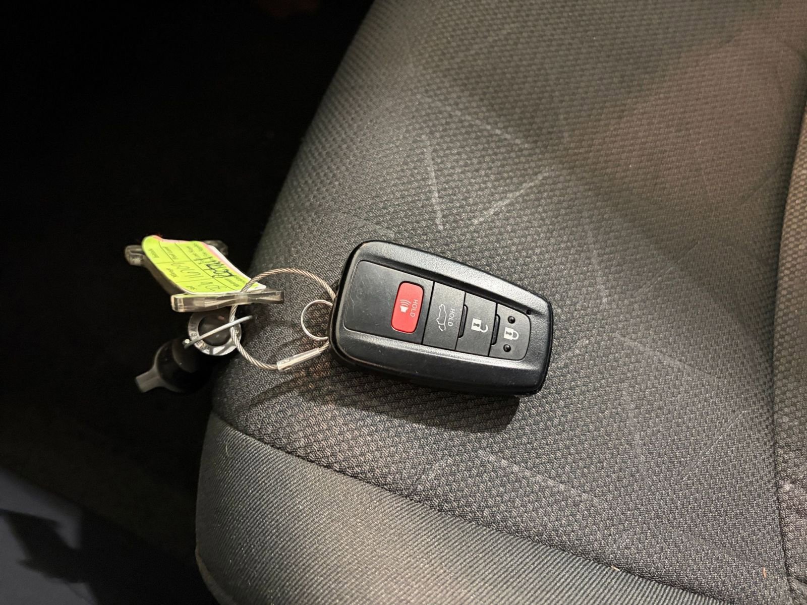 Thumbnail: 2025 Toyota RAV4 - 22