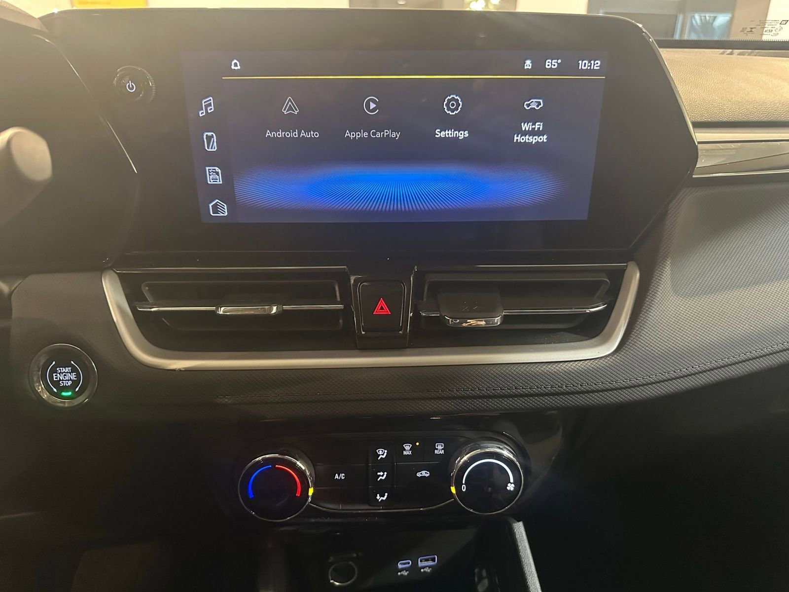 Thumbnail: 2025 Chevrolet TrailBlazer - 21