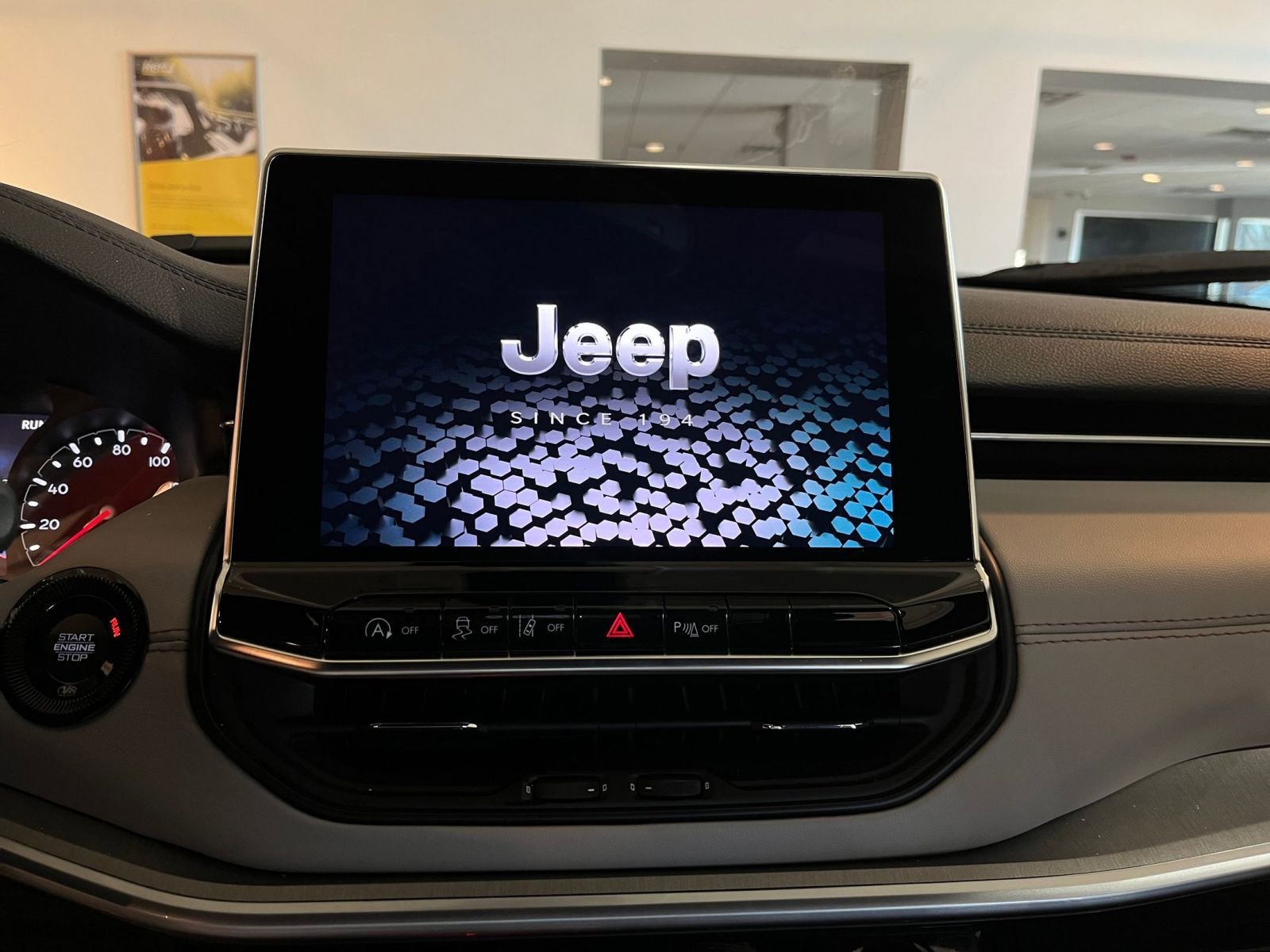 Thumbnail: 2025 Jeep Compass - 20