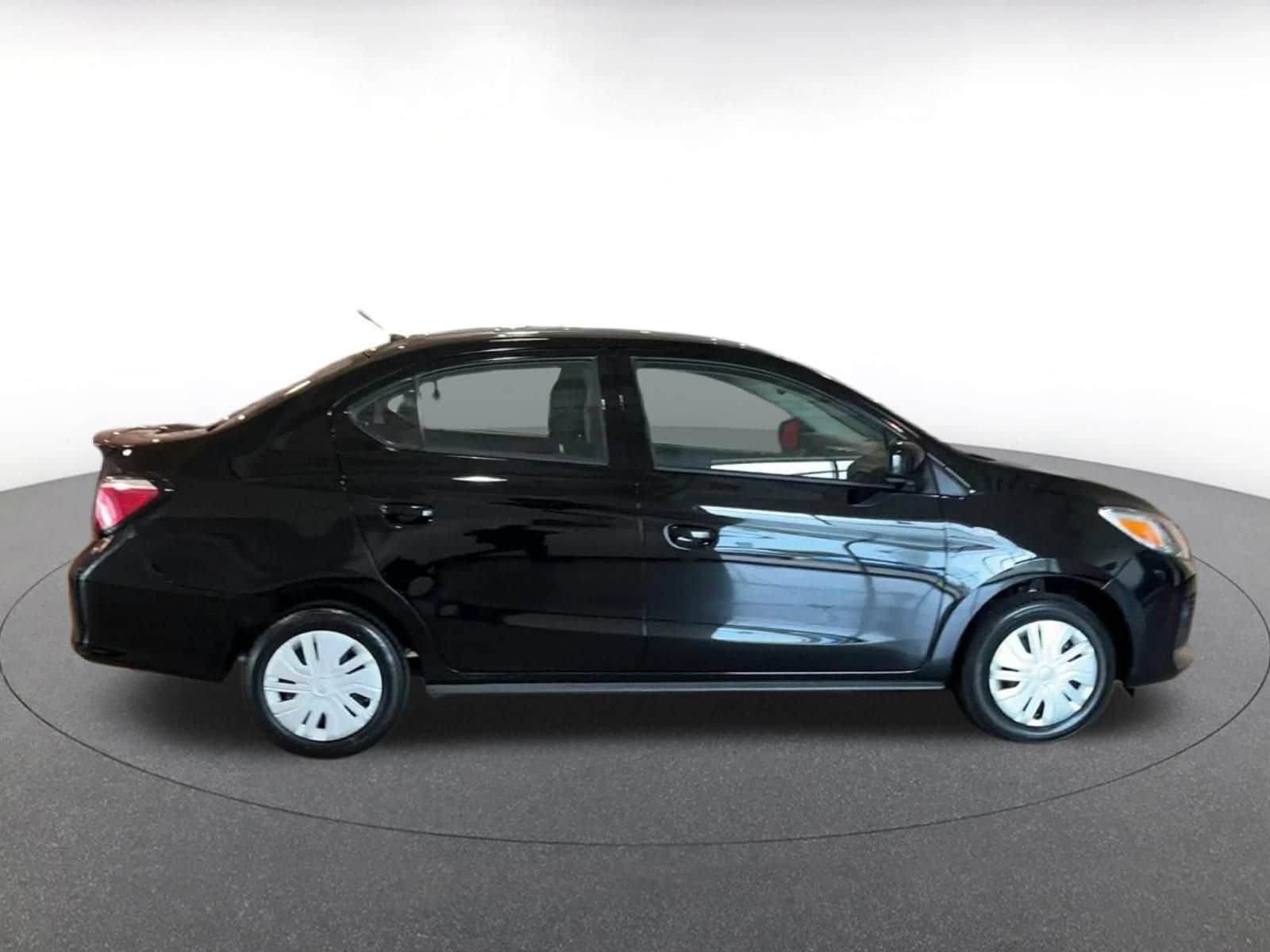 Thumbnail: 2024 Mitsubishi Mirage G4 - 15