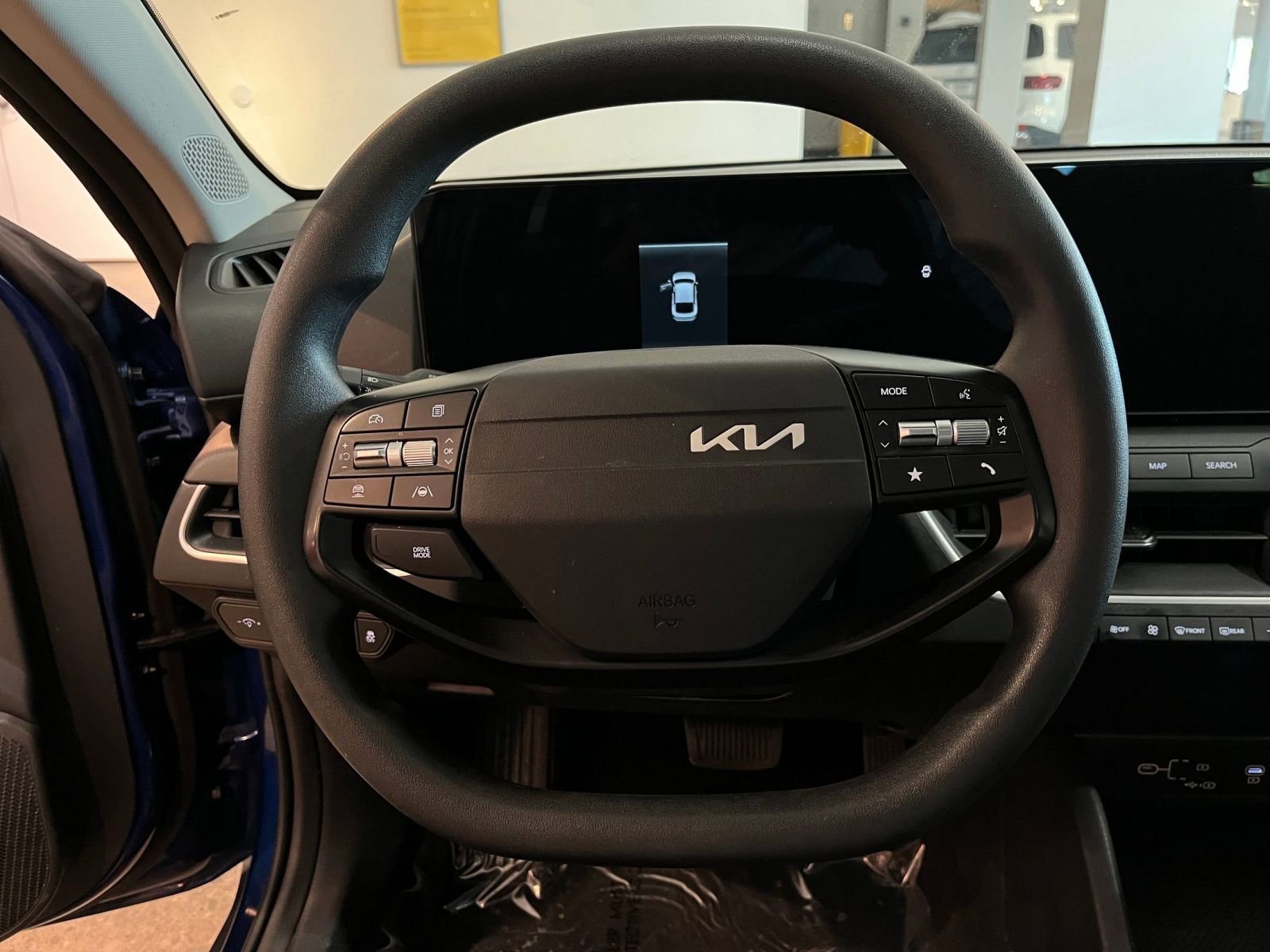 Thumbnail: 2025 Kia K4 - 28