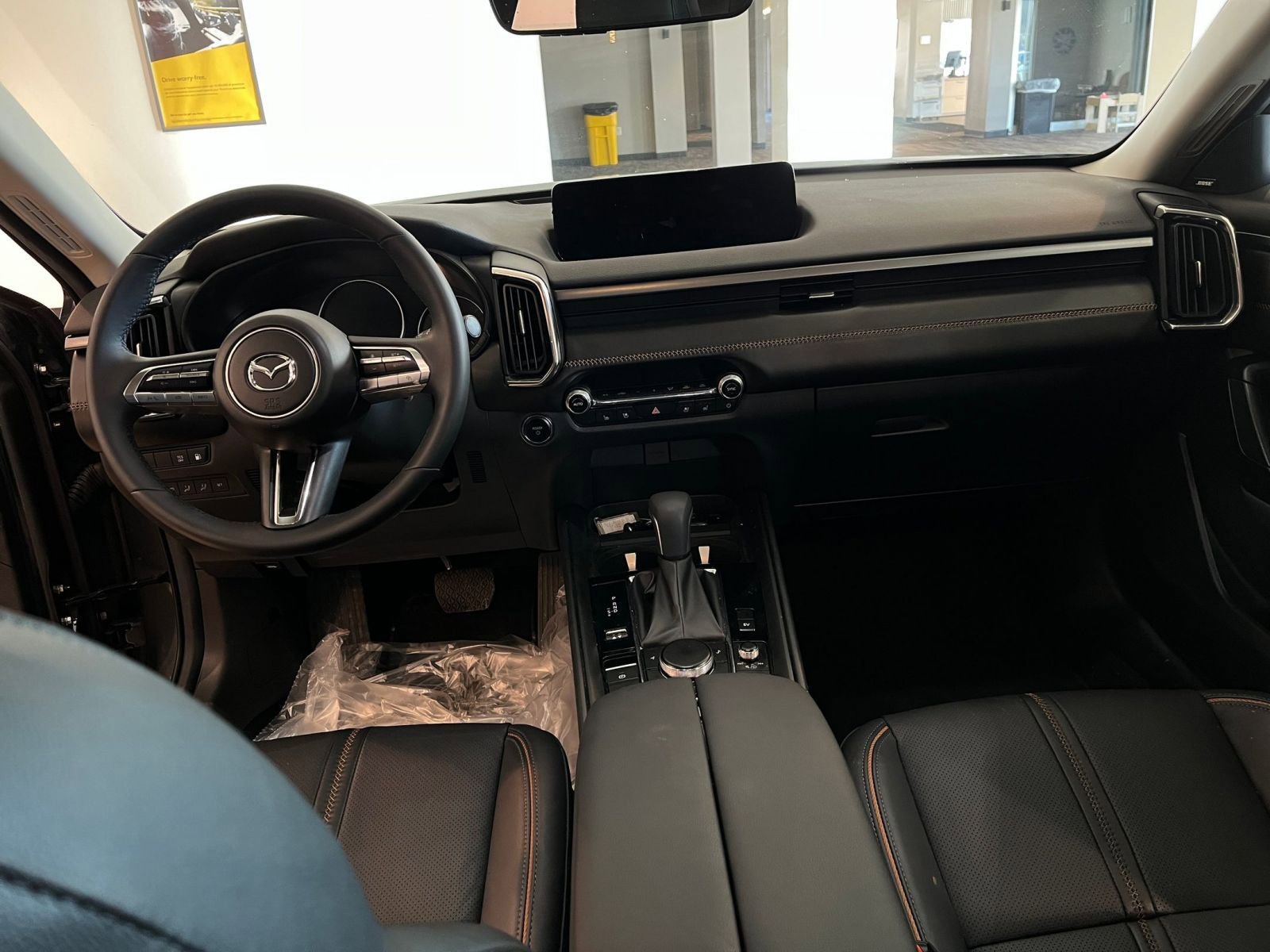 Thumbnail: 2025 Mazda CX-50 - 35