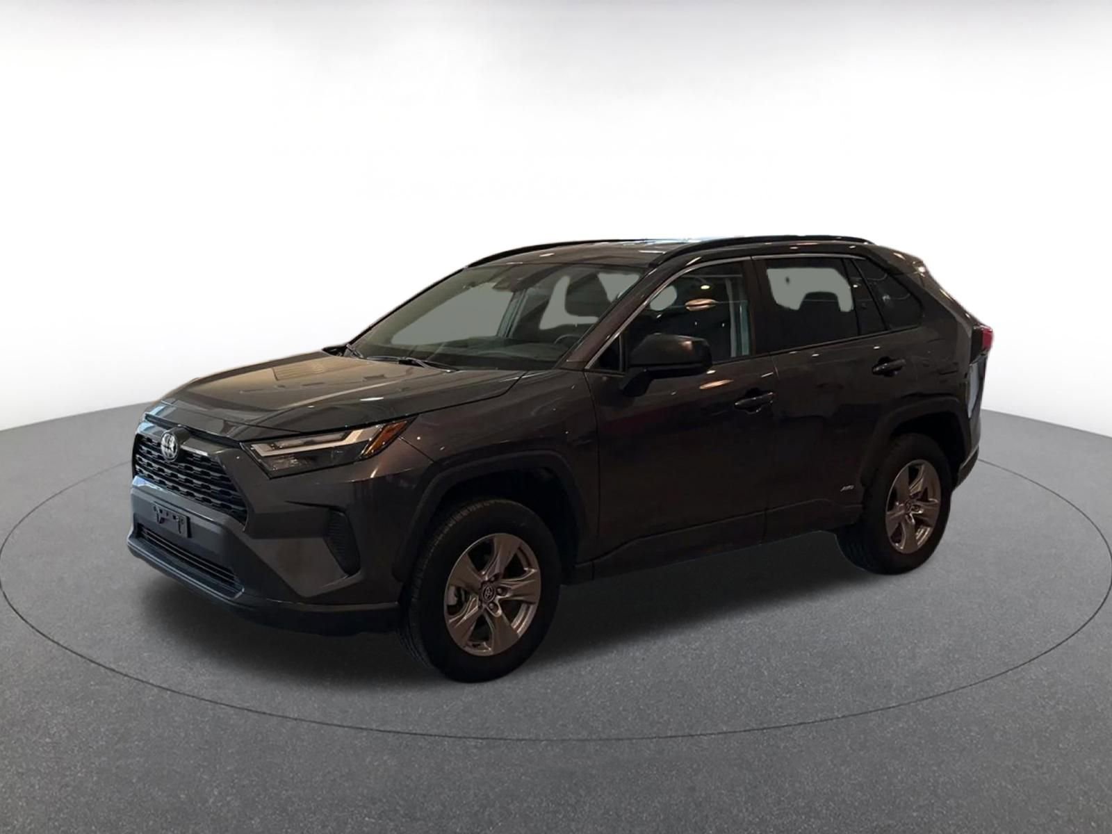 Thumbnail: 2025 Toyota RAV4 - 8