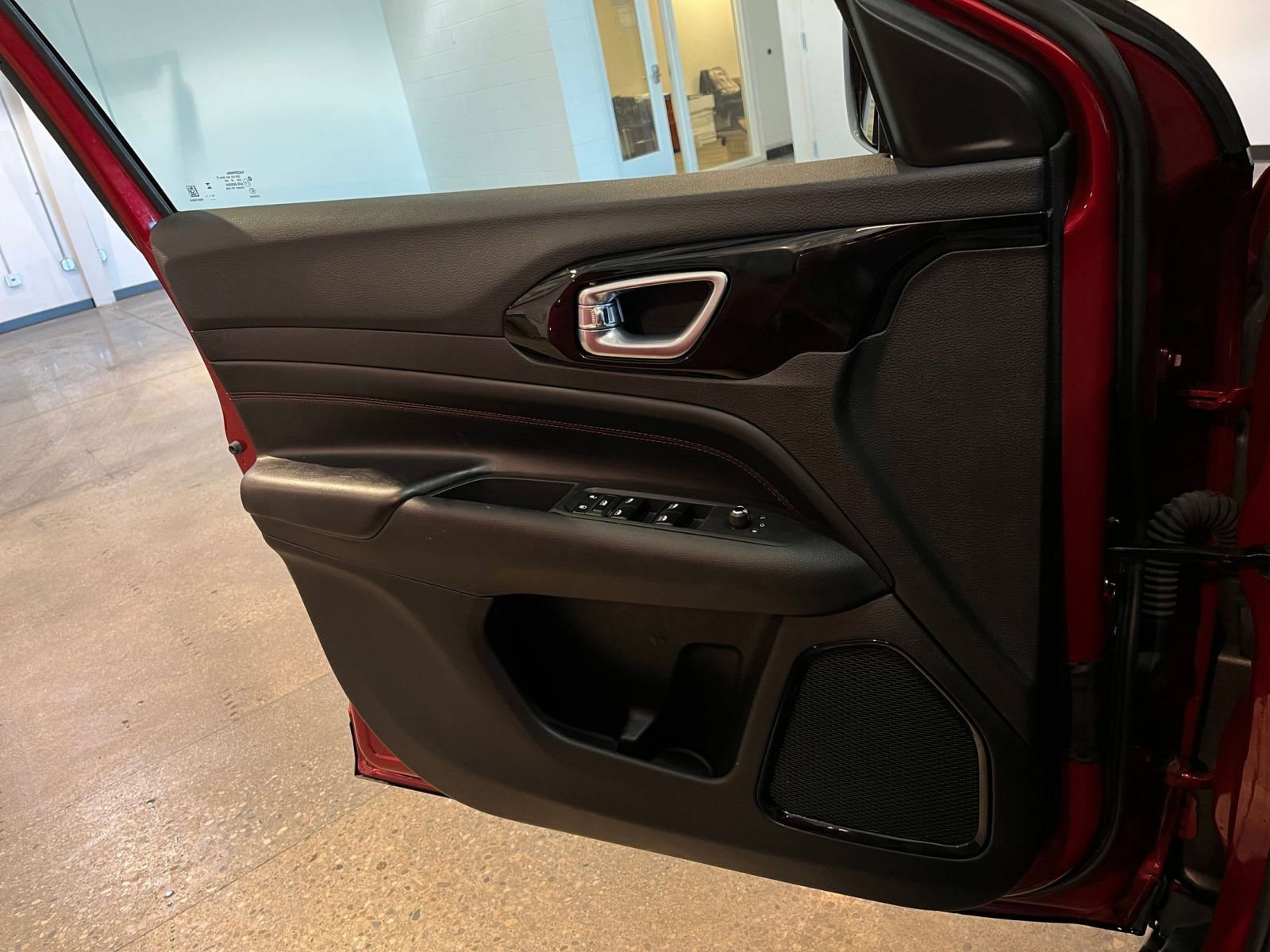 Thumbnail: 2025 Jeep Compass - 18