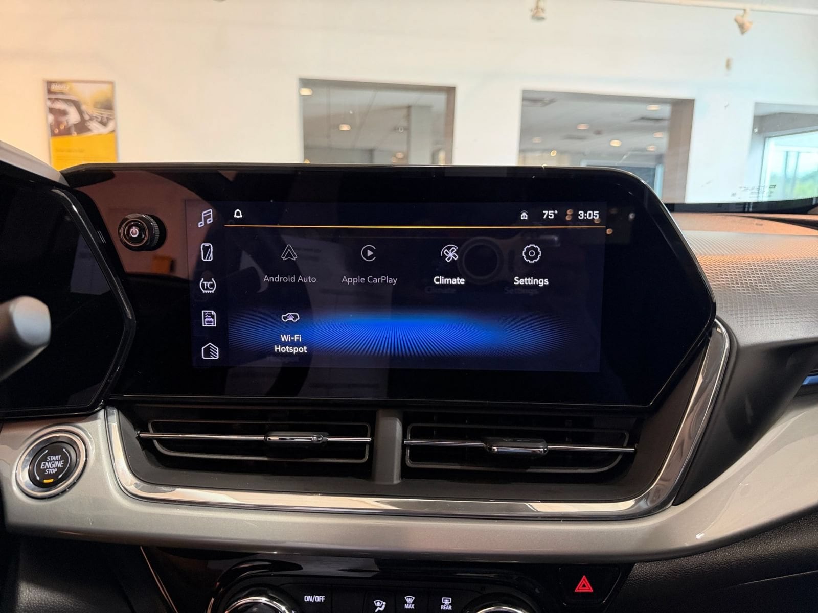 Thumbnail: 2025 Chevrolet Trax - 16