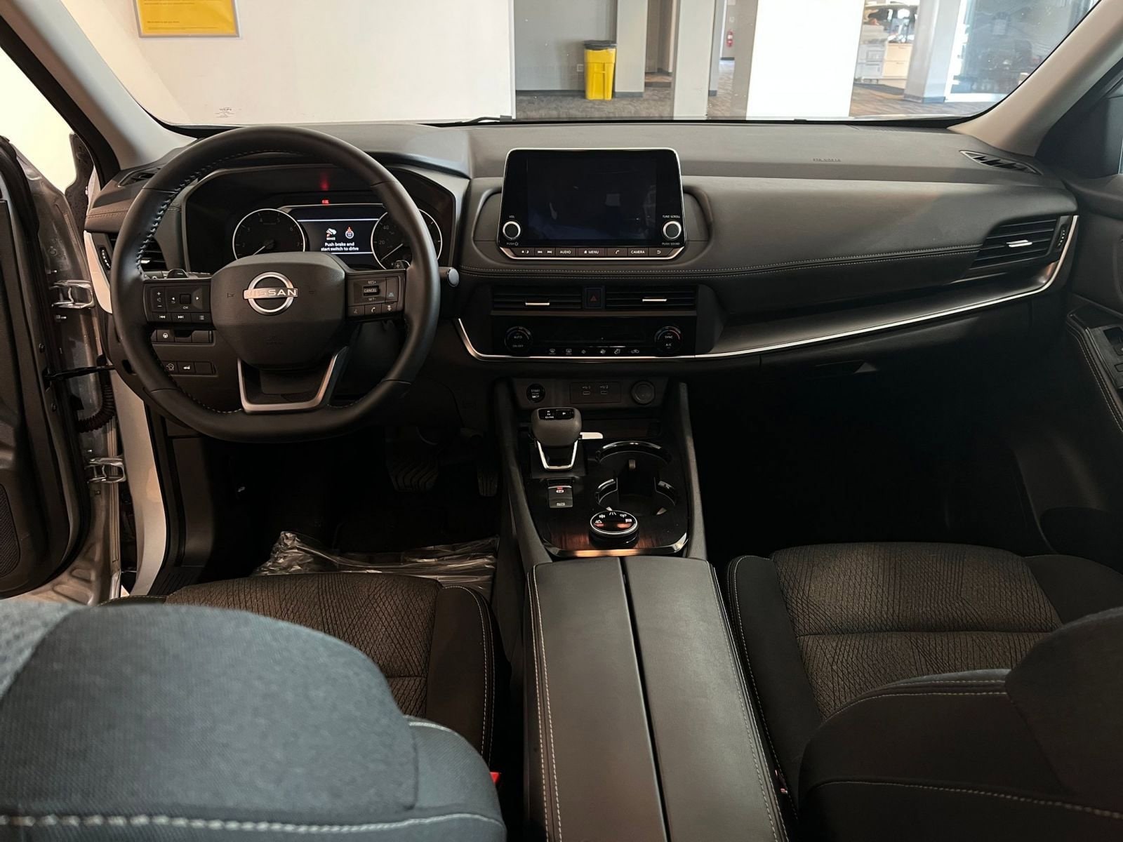 Thumbnail: 2025 Nissan Rogue - 34