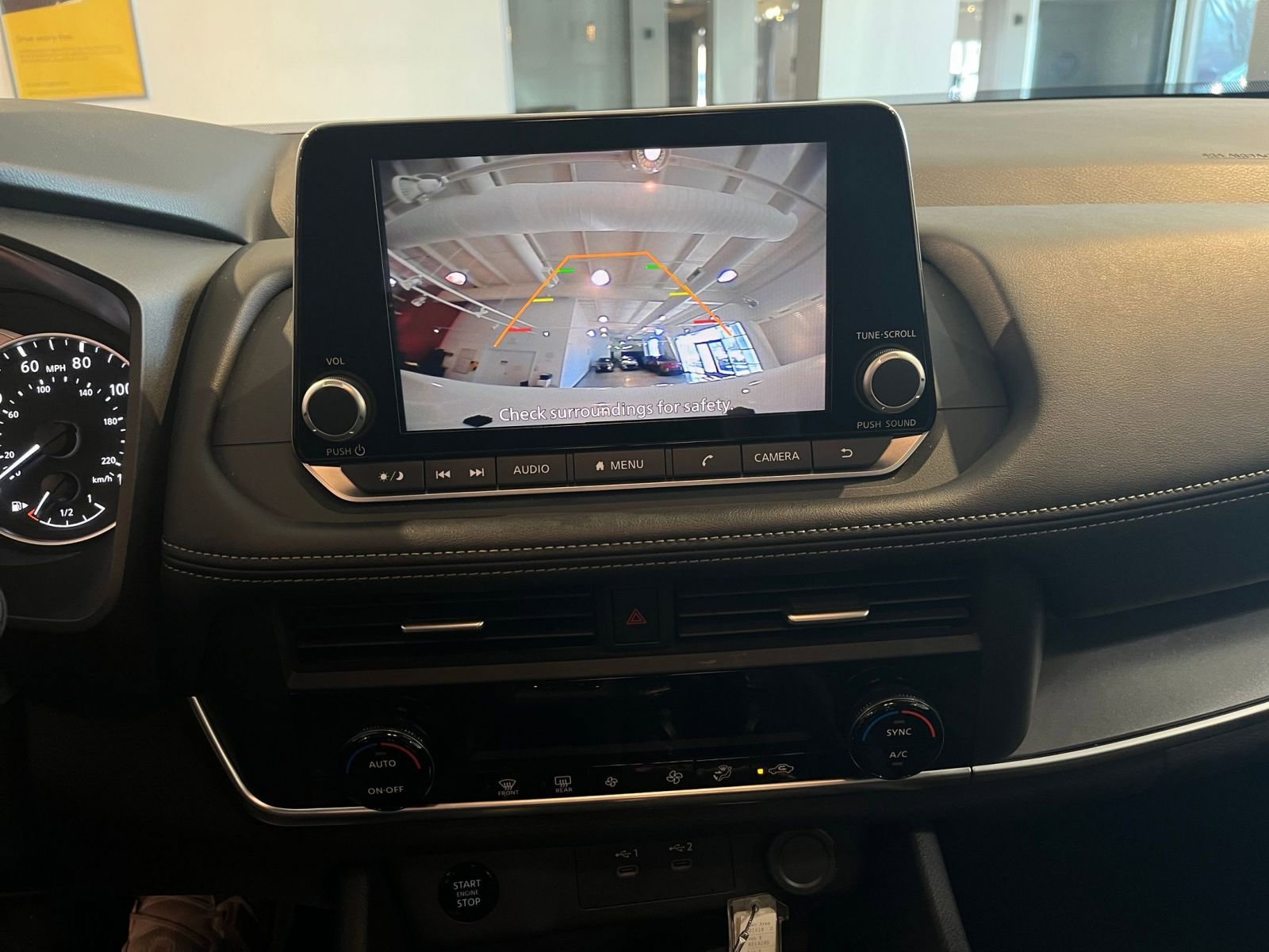 Thumbnail: 2025 Nissan Rogue - 25