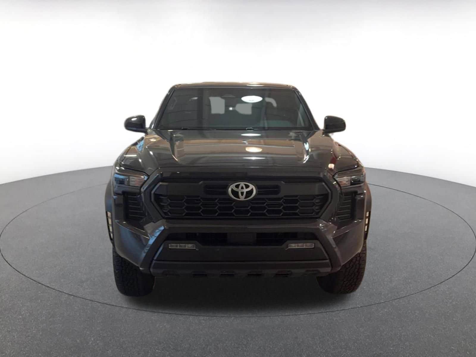 Thumbnail: 2025 Toyota Tacoma - 4