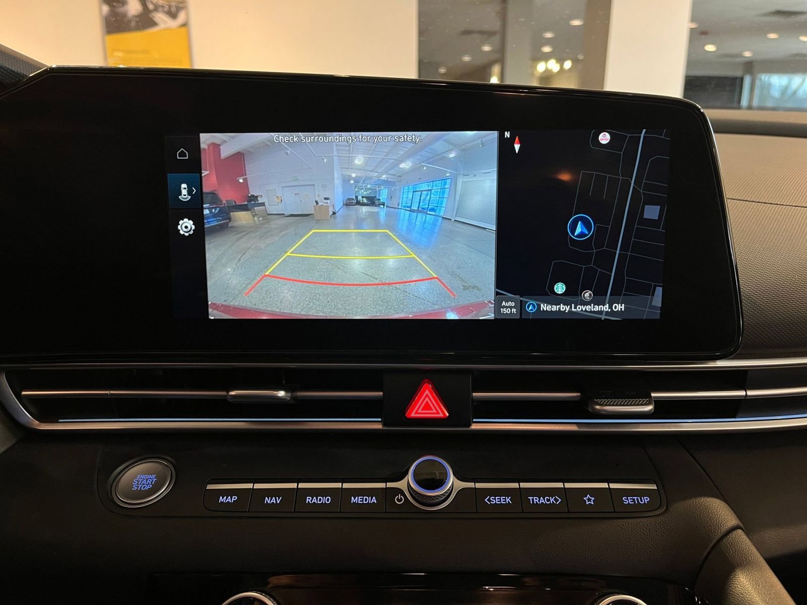 Thumbnail: 2025 Hyundai Elantra - 17