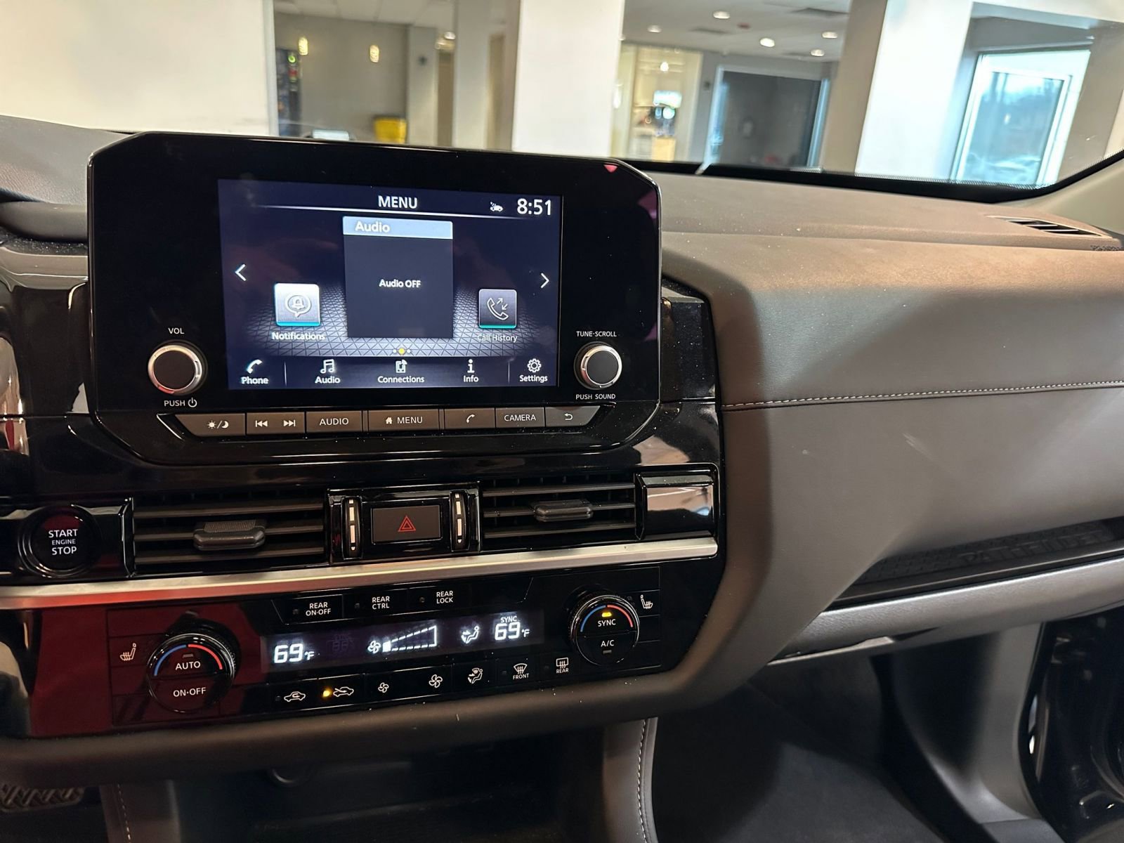 Thumbnail: 2025 Nissan Pathfinder - 17