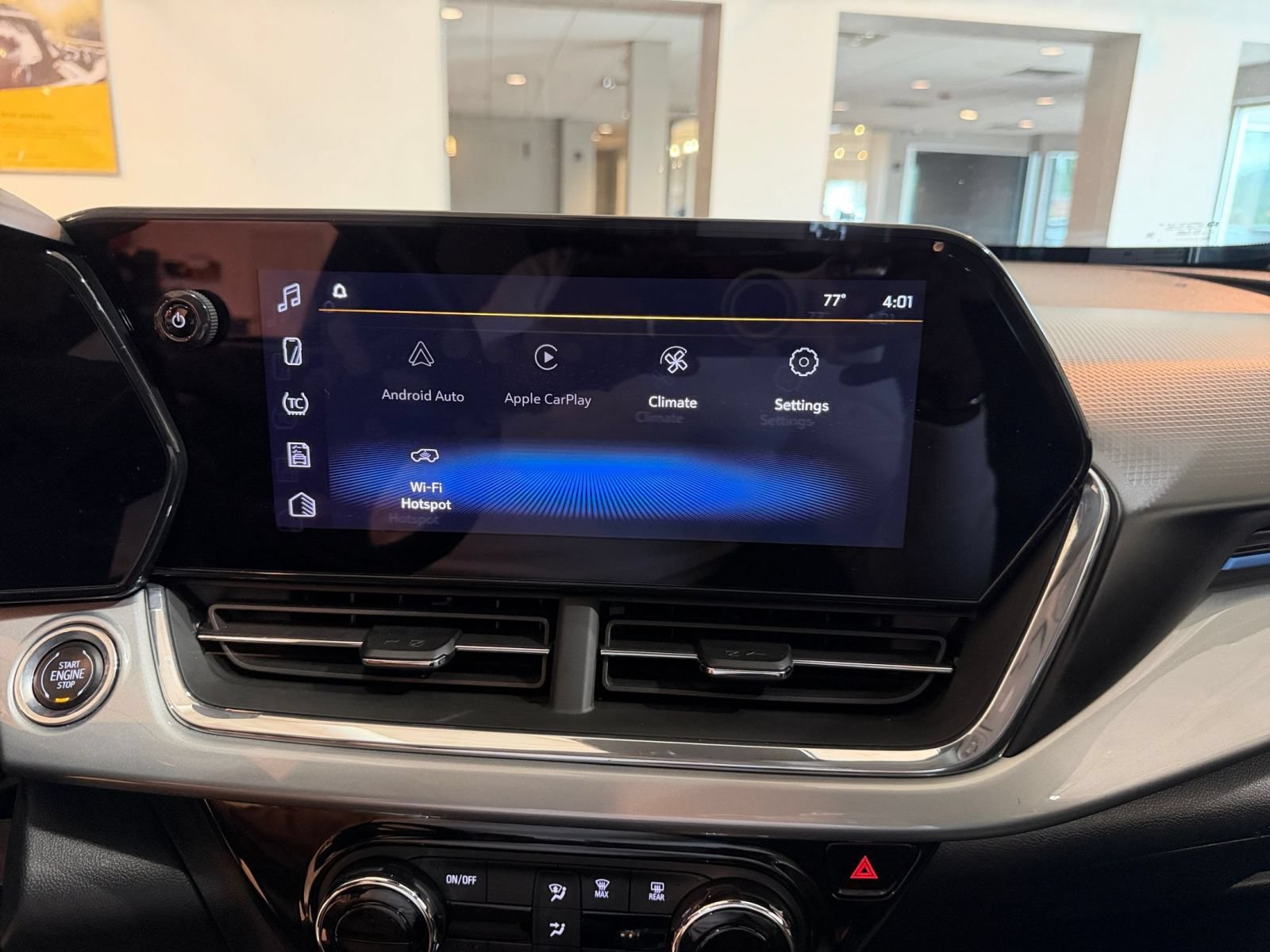 Thumbnail: 2025 Chevrolet Trax - 20