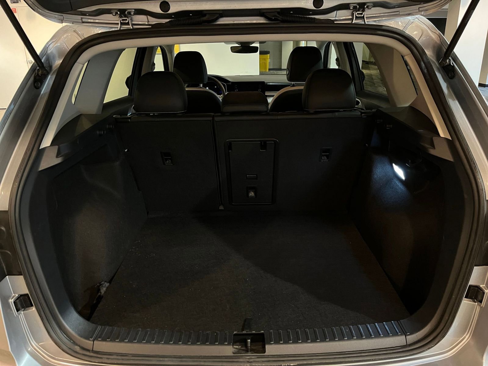 Thumbnail: 2025 Volkswagen Taos - 31