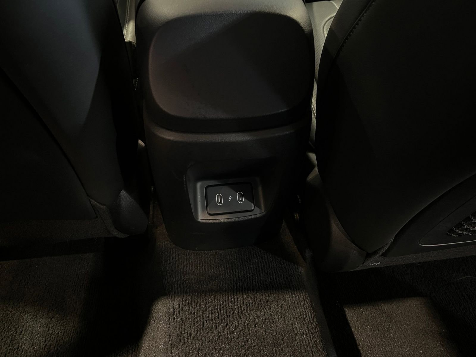 Thumbnail: 2025 Hyundai Elantra - 24