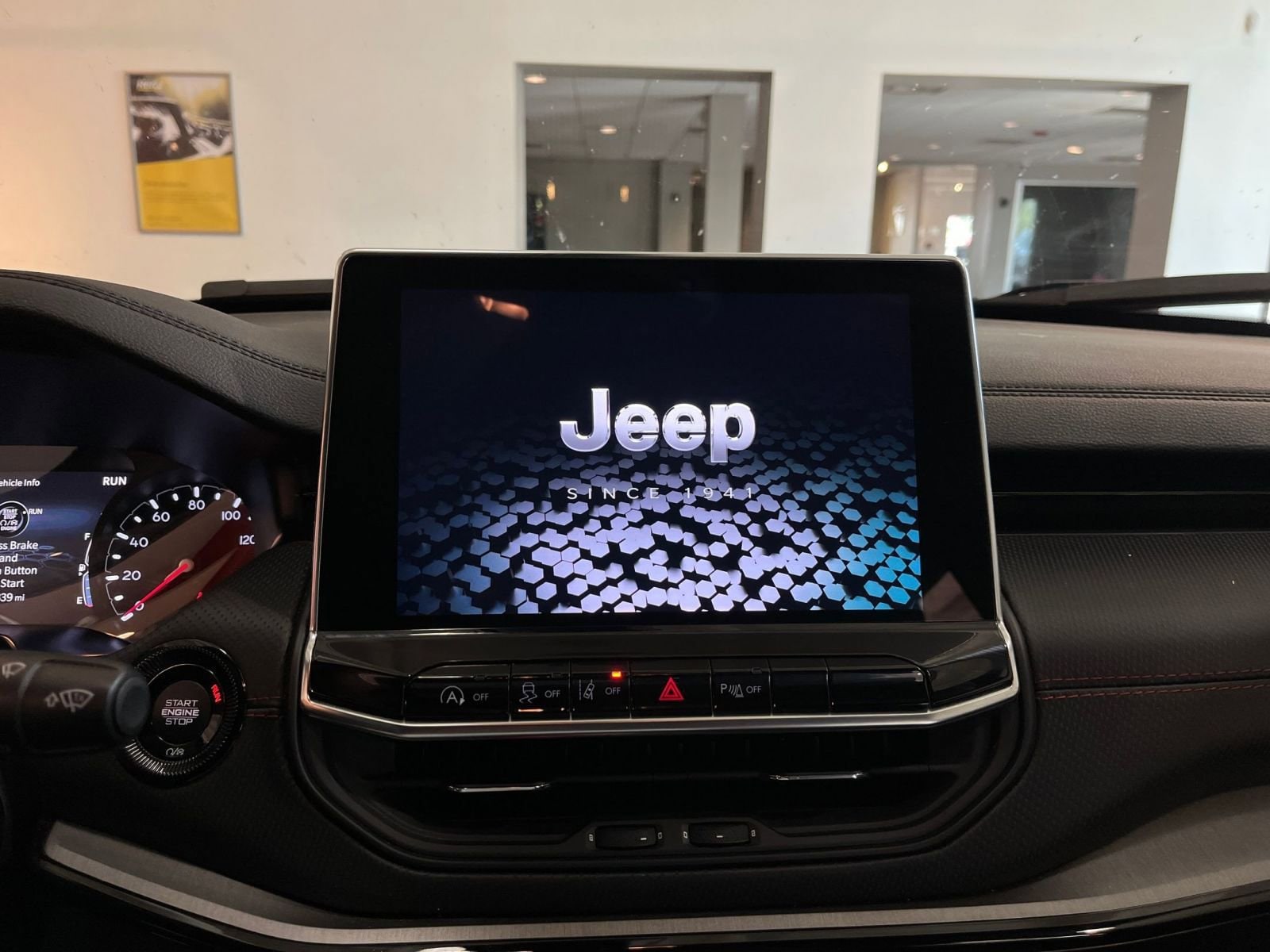Thumbnail: 2025 Jeep Compass - 20