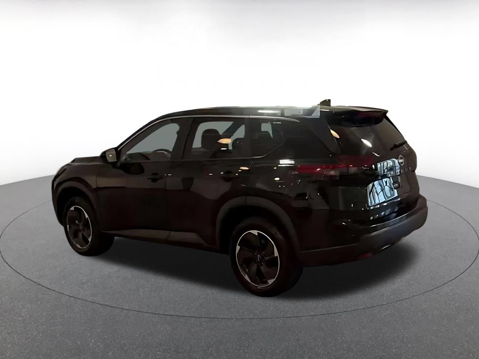 Thumbnail: 2025 Nissan Rogue - 9